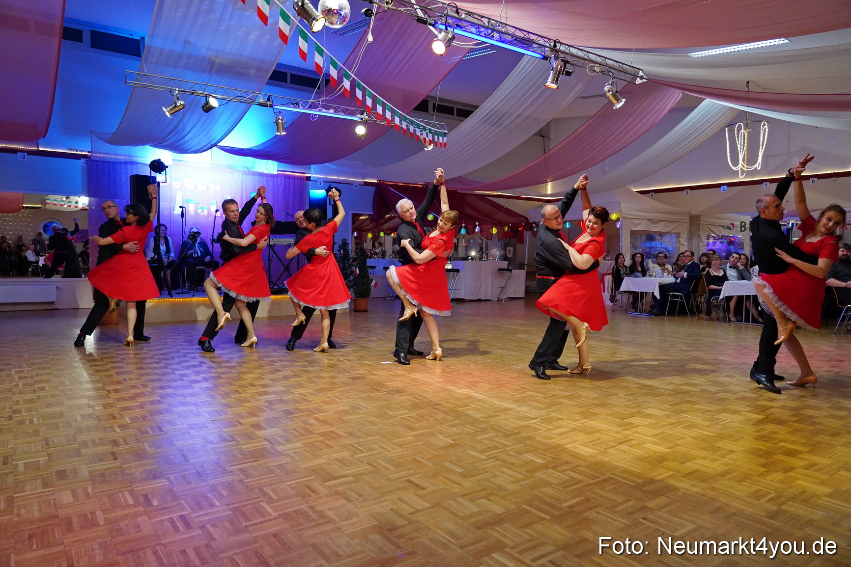 42 Herbstball Blau Silber 2019 0220