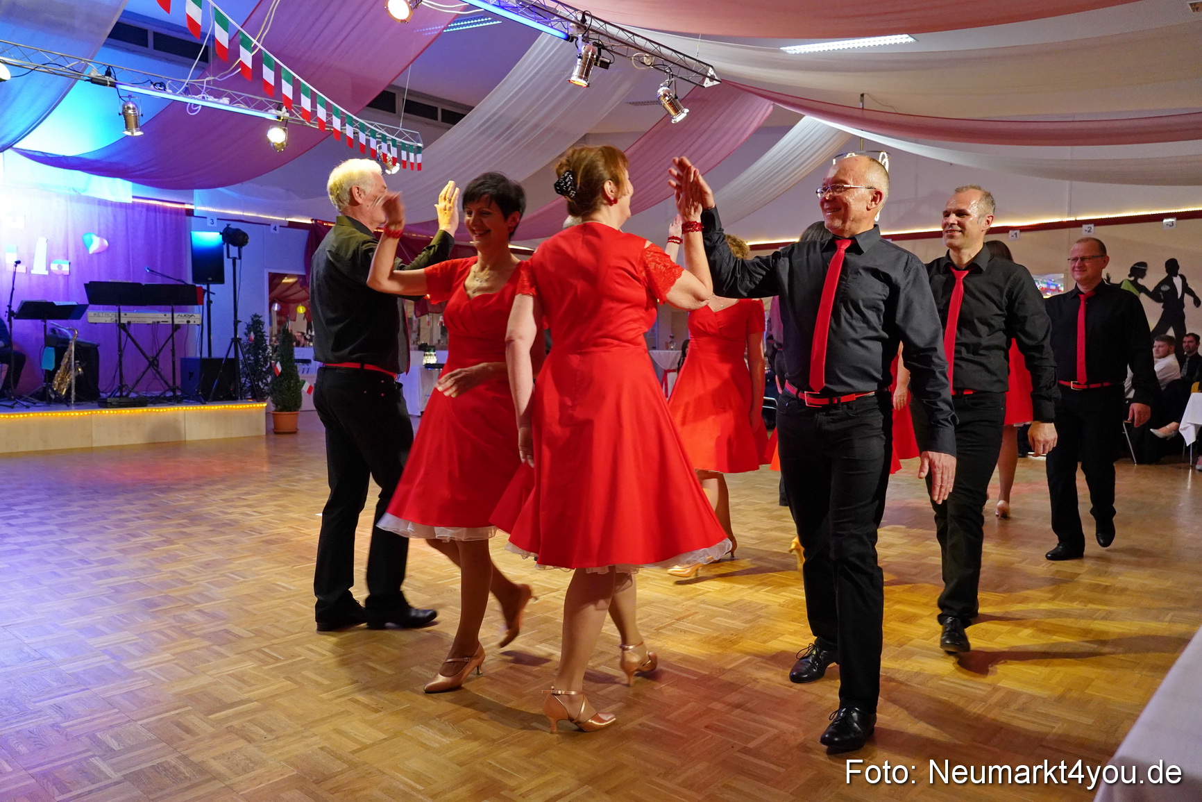 42 Herbstball Blau Silber 2019 0223