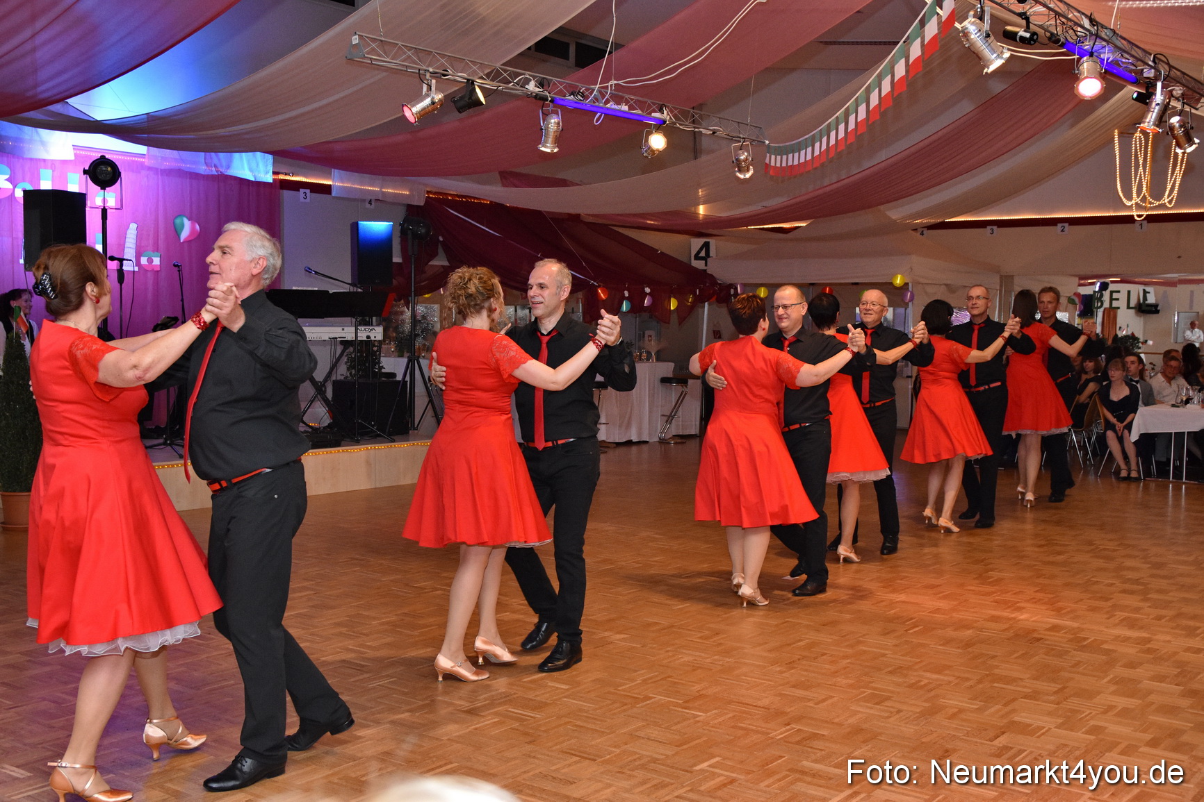 42 Herbstball Blau Silber 2019 0226