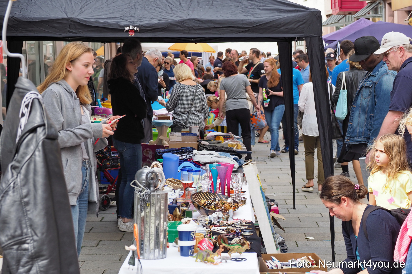 Altstadtflohmarkt Neumarkt 2019 0006