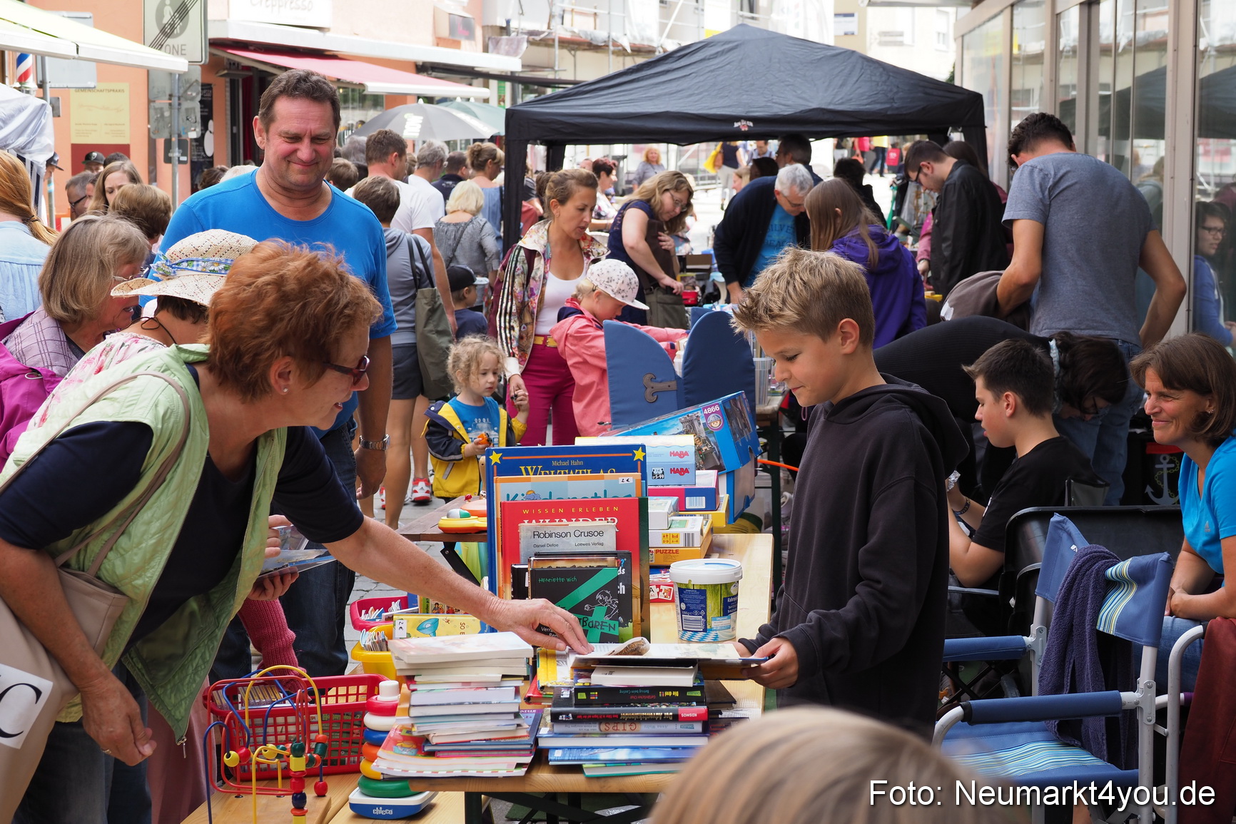 Altstadtflohmarkt Neumarkt 2019 0010
