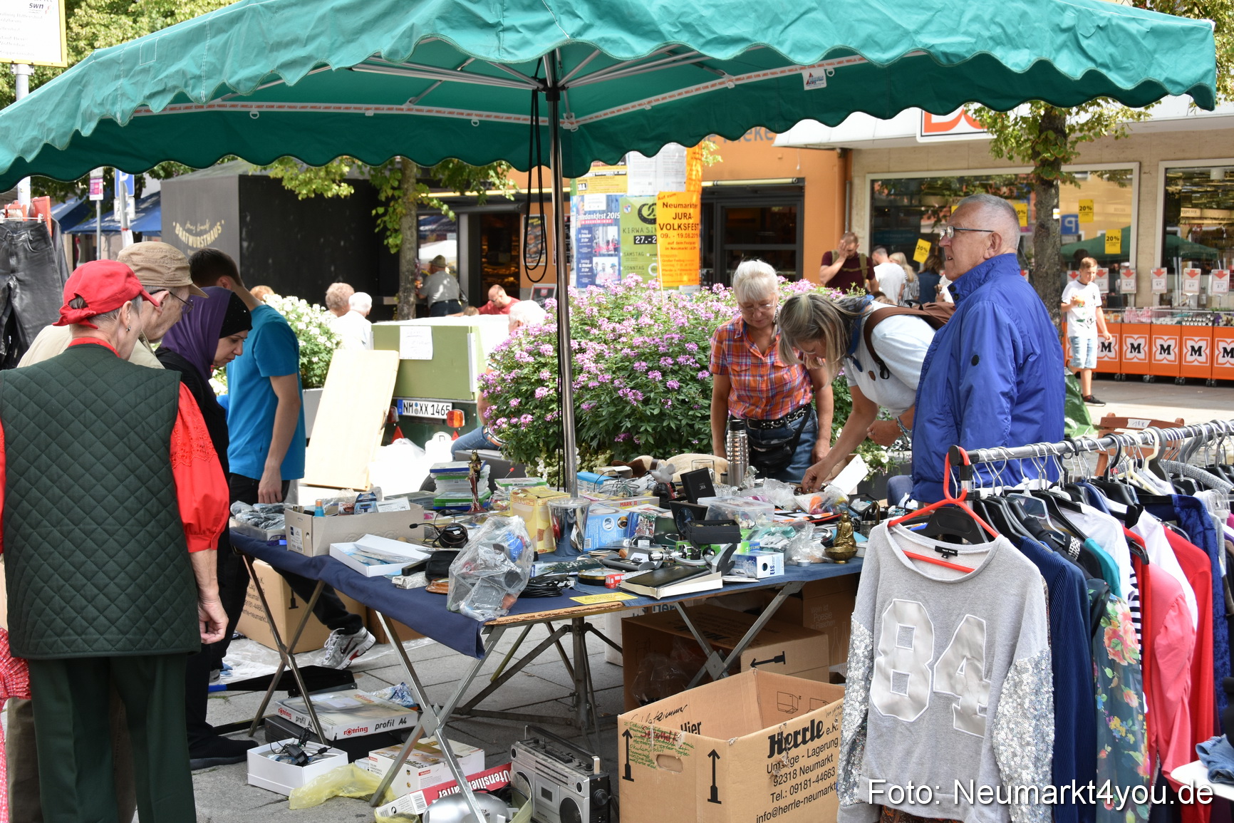 Altstadtflohmarkt Neumarkt 2019 0013