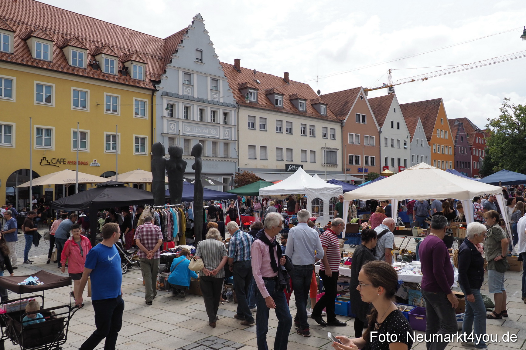 Altstadtflohmarkt Neumarkt 2019 0021
