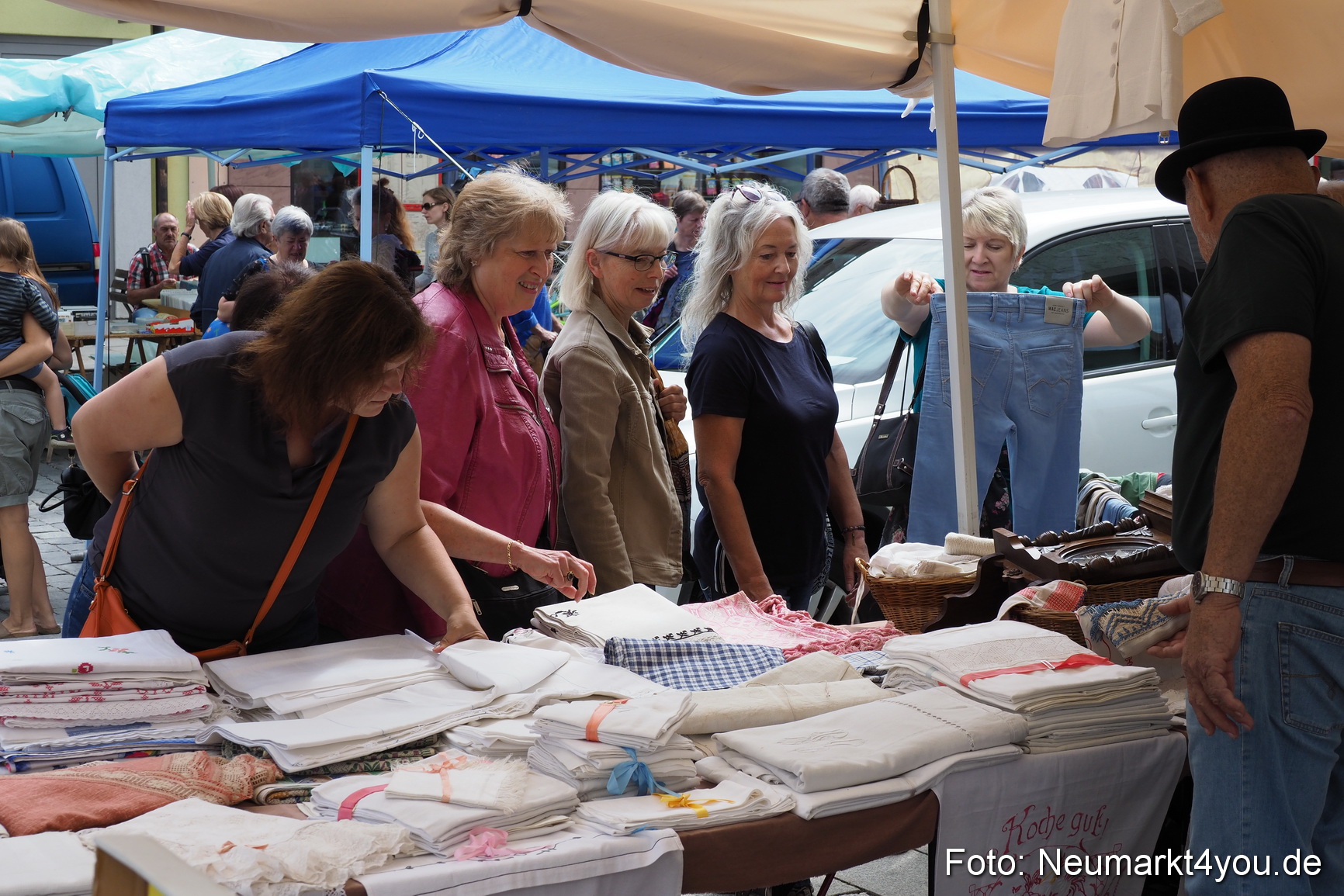 Altstadtflohmarkt Neumarkt 2019 0022