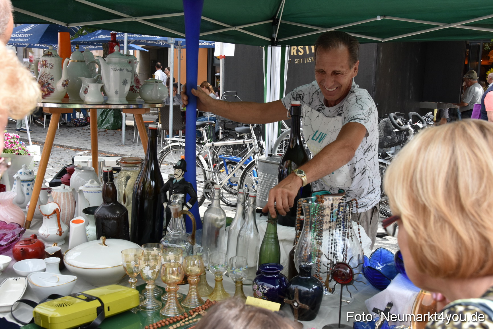 Altstadtflohmarkt Neumarkt 2019 0023
