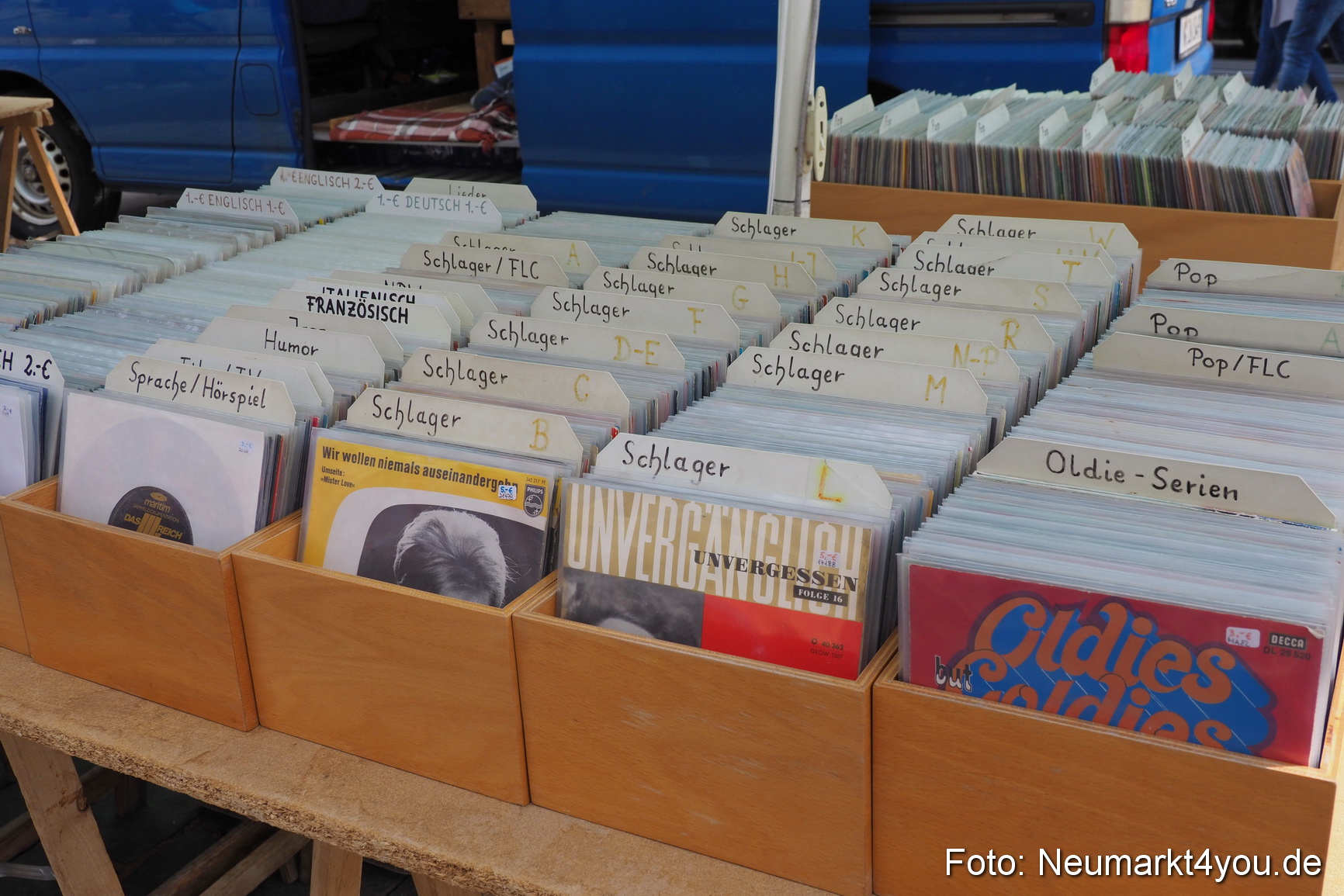 Altstadtflohmarkt Neumarkt 2019 0031