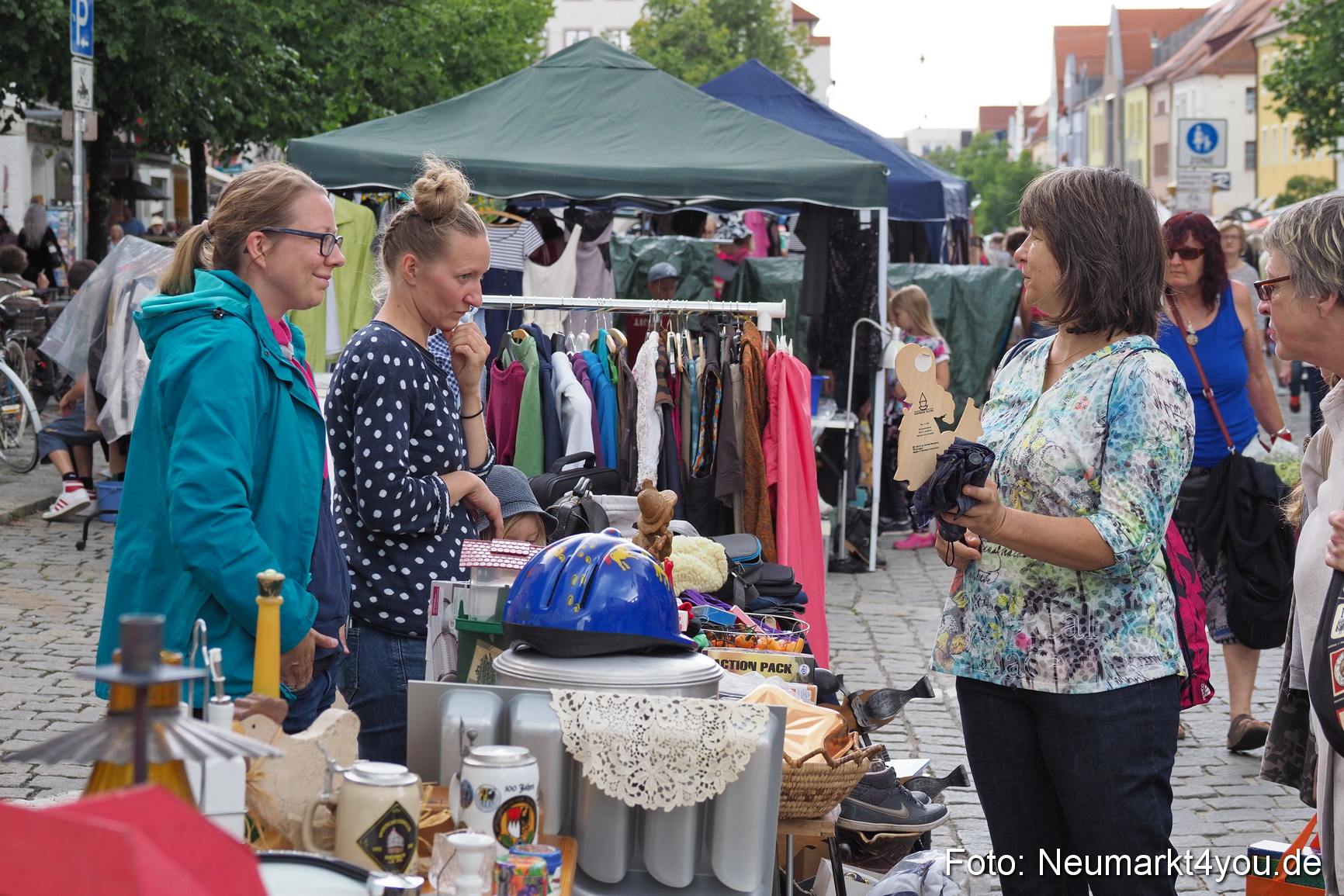 Altstadtflohmarkt Neumarkt 2019 0065