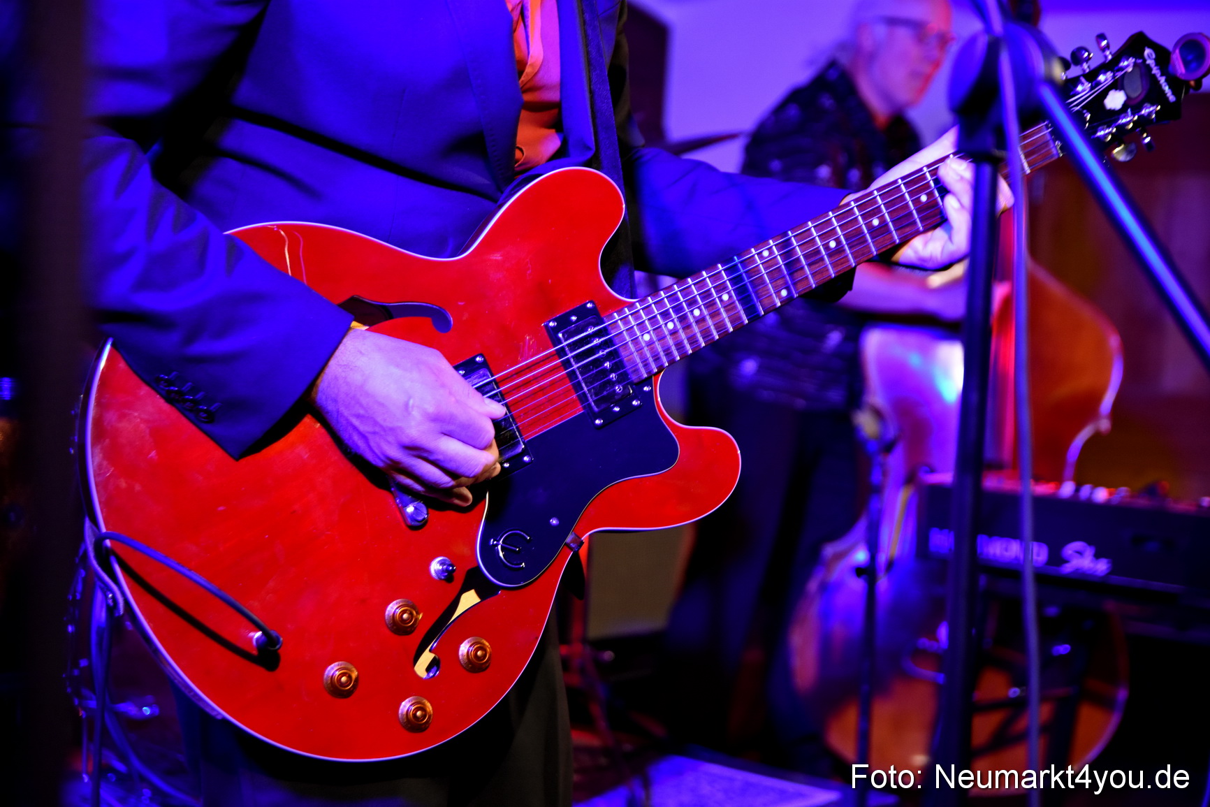 BB and  the blues shacks 0008