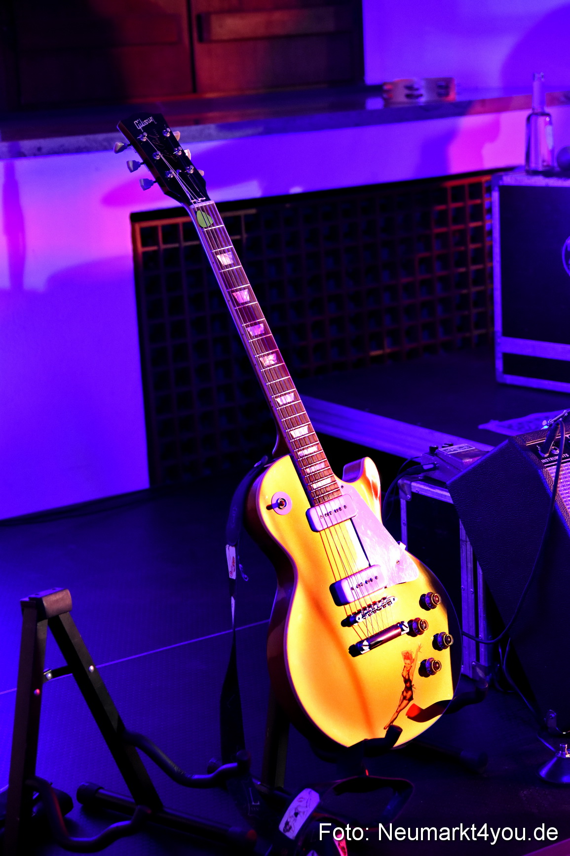 BB and  the blues shacks 0010