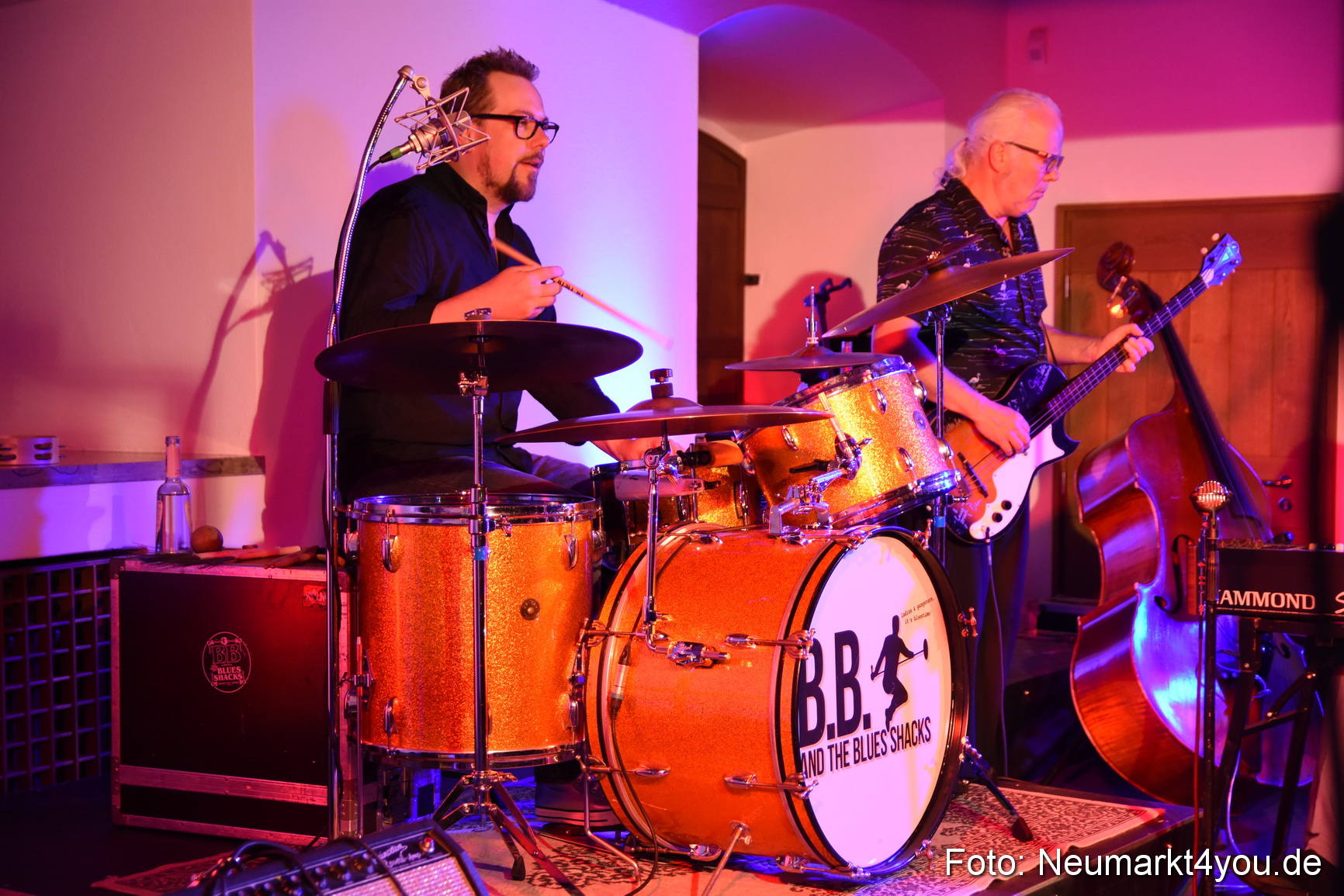 BB and  the blues shacks 0016