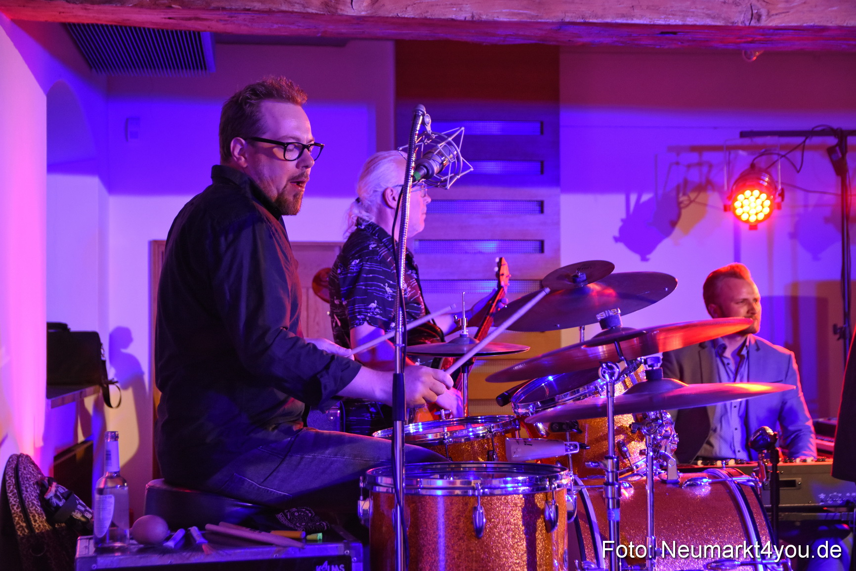 BB and  the blues shacks 0017