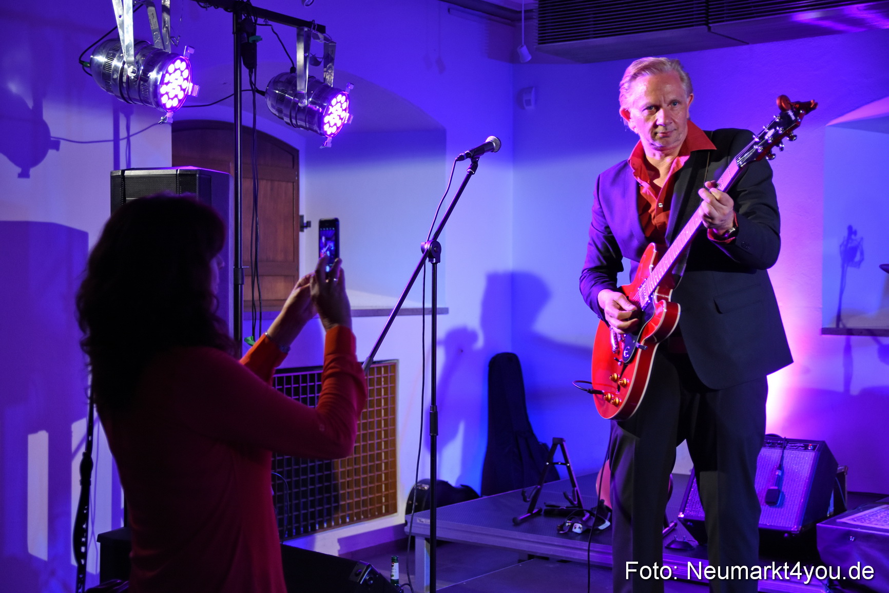 BB and  the blues shacks 0025