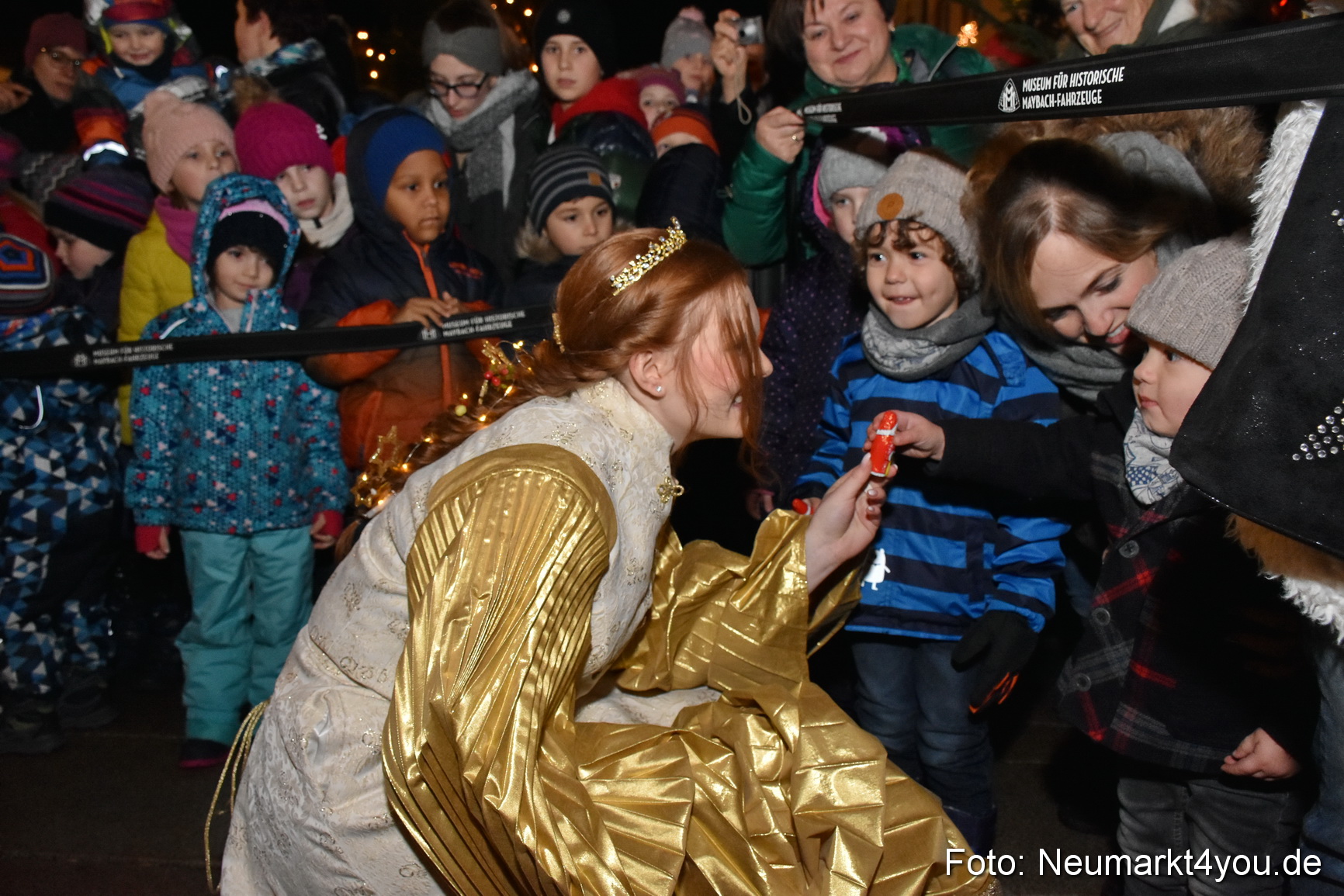 Weihnachtsmarkt Neumarkt 2019 0011