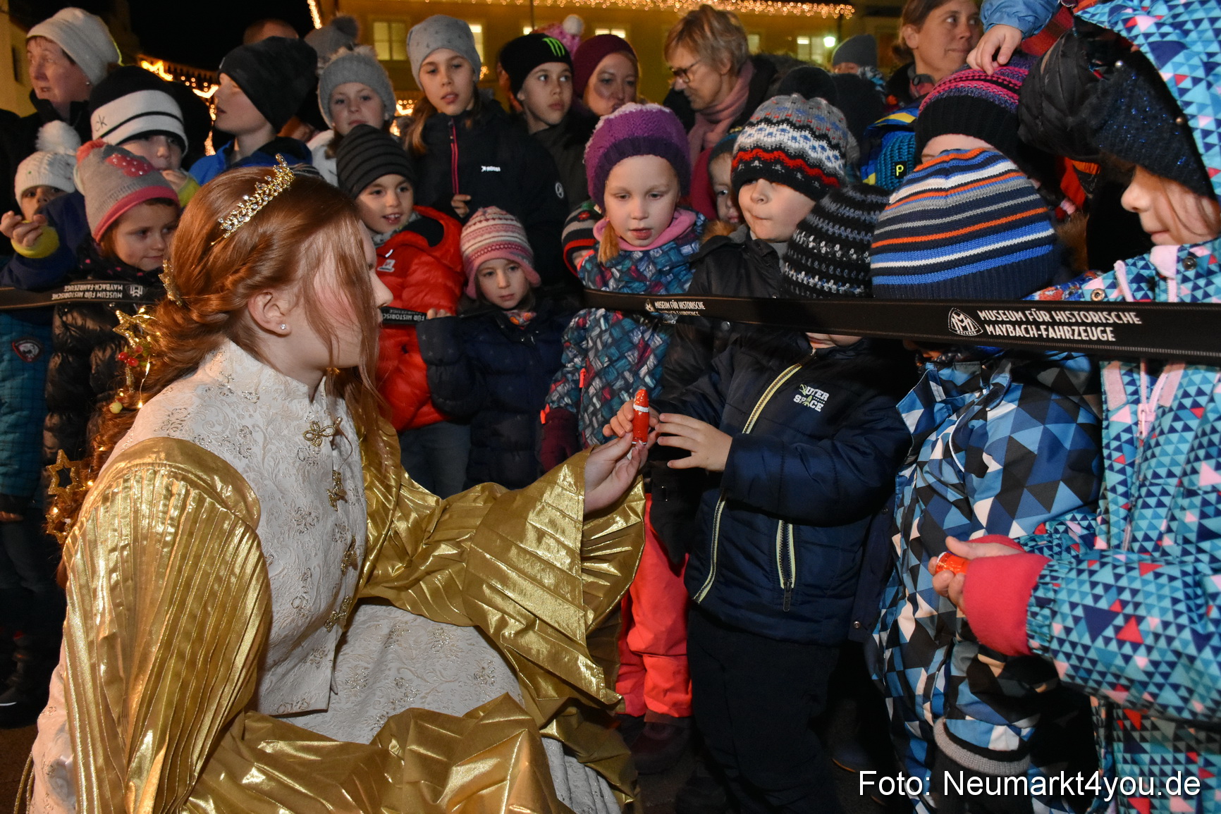 Weihnachtsmarkt Neumarkt 2019 0013