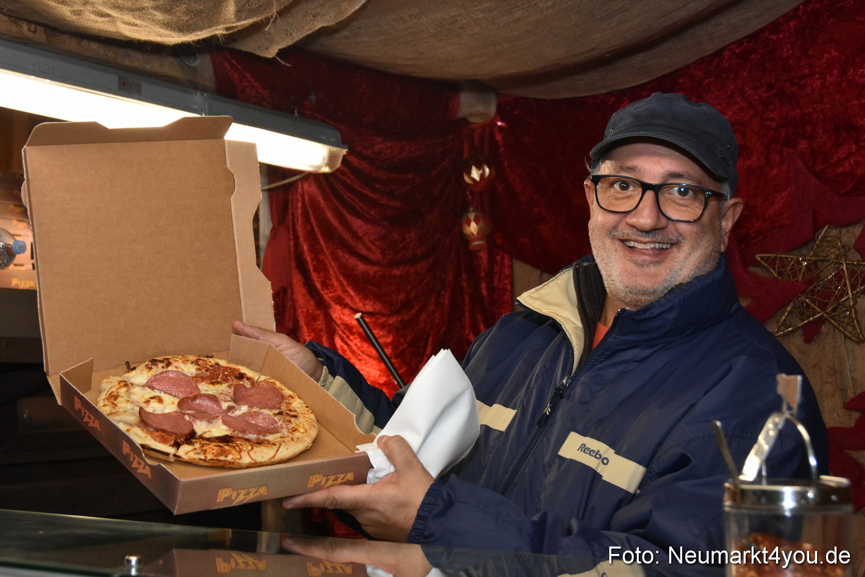 Weihnachtsmarkt Neumarkt 2019 0028