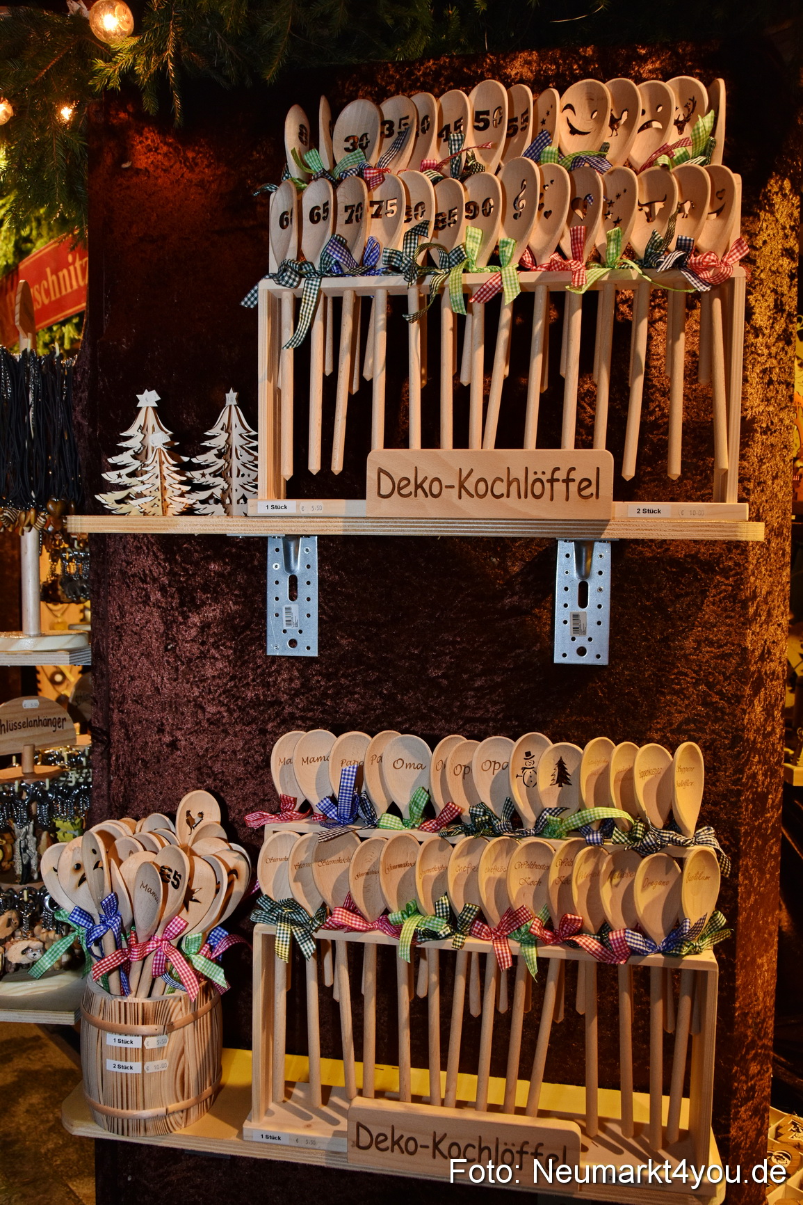 Weihnachtsmarkt Neumarkt 2019 0041