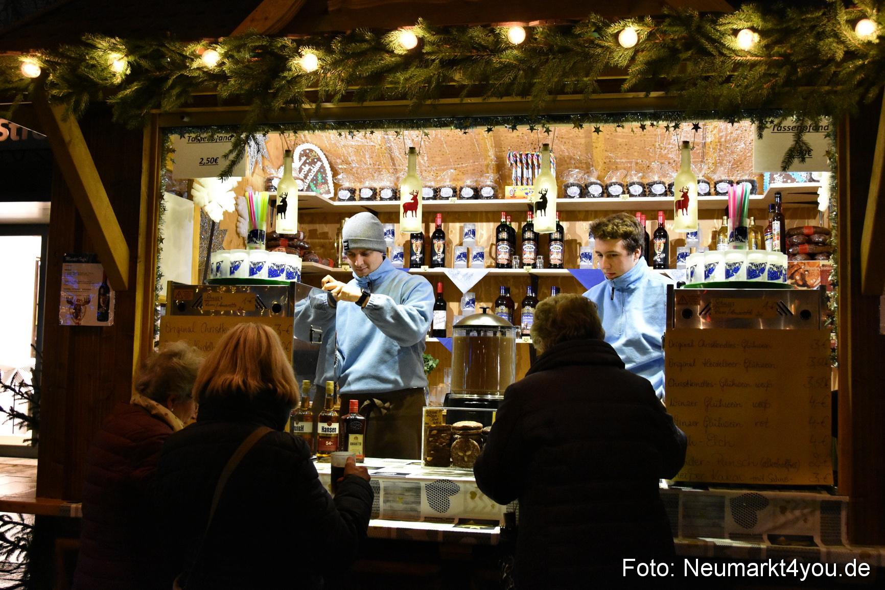 Weihnachtsmarkt Neumarkt 2019 0045