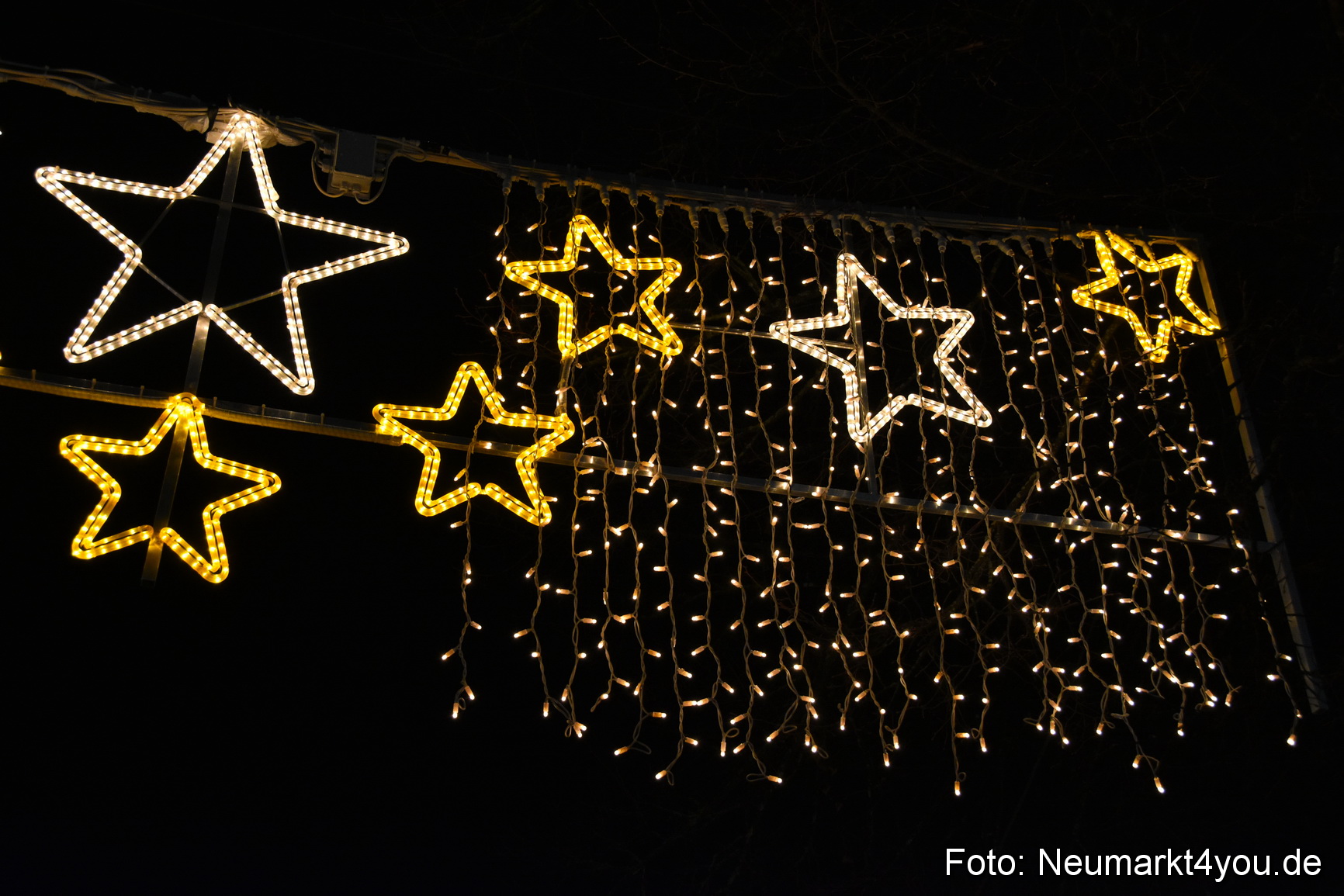 Weihnachtsmarkt Neumarkt 2019 0046