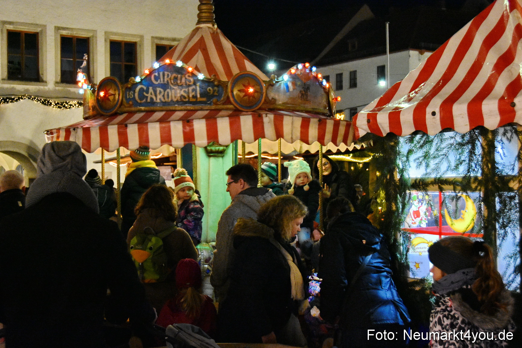 Weihnachtsmarkt Neumarkt 2019 0058