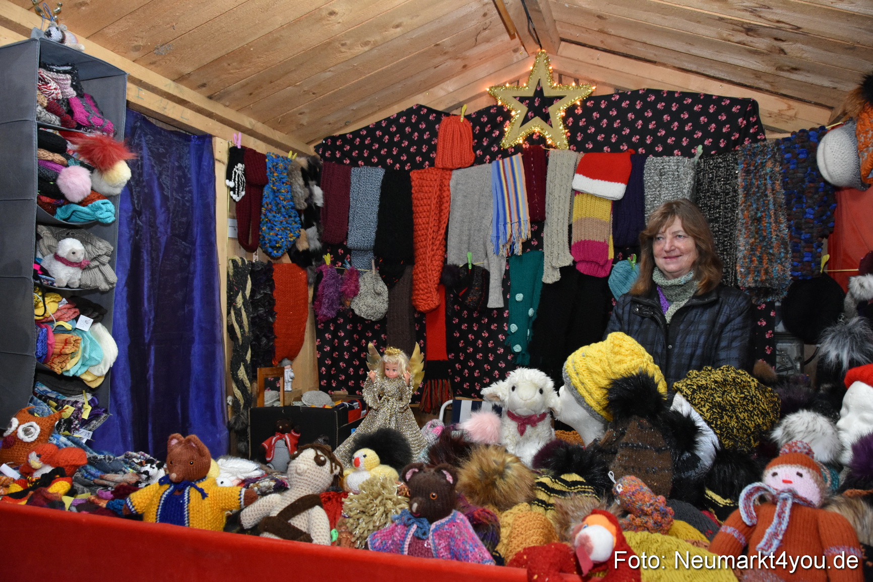 Weihnachtsmarkt Neumarkt 2019 0059