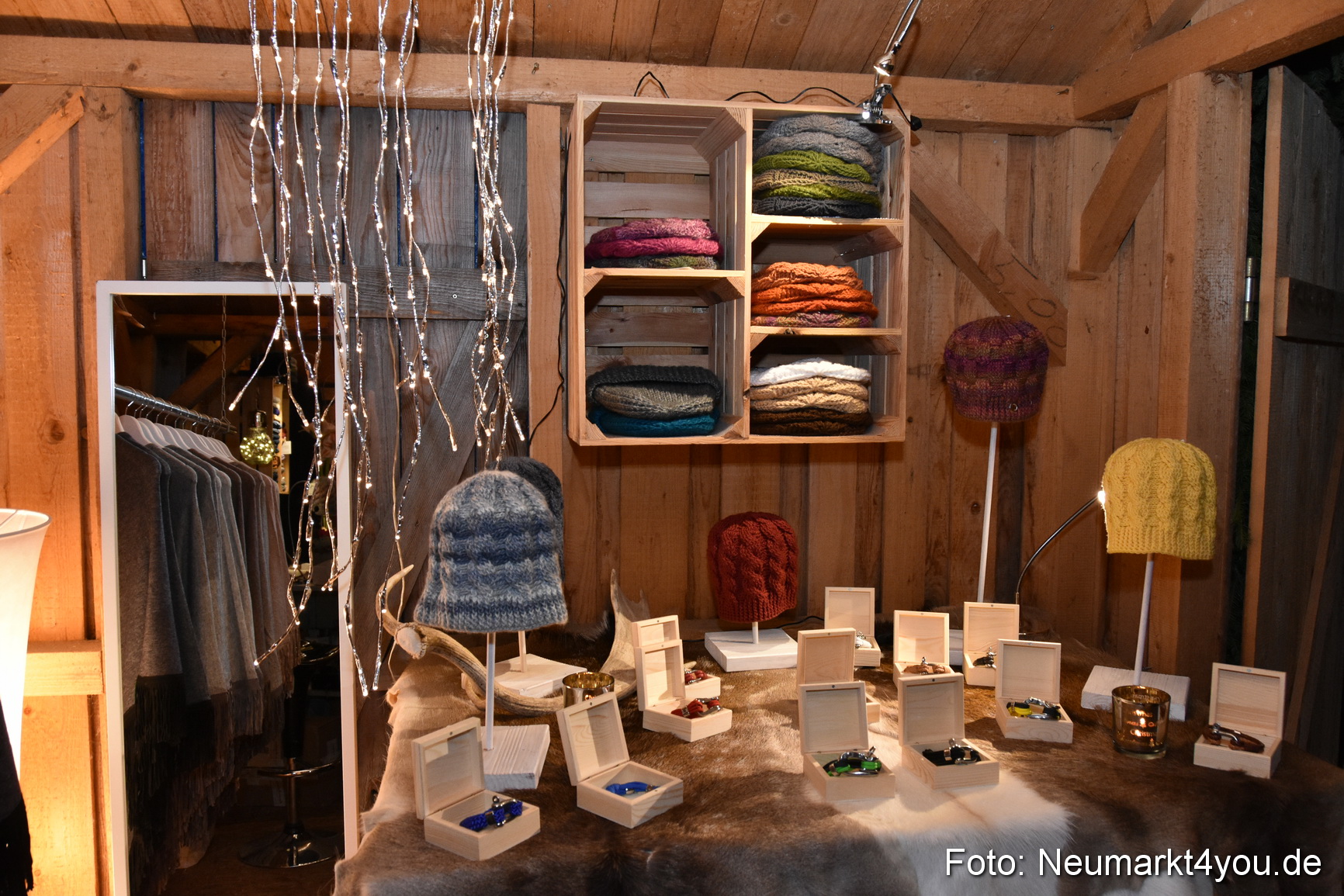 Weihnachtsmarkt Neumarkt 2019 0075