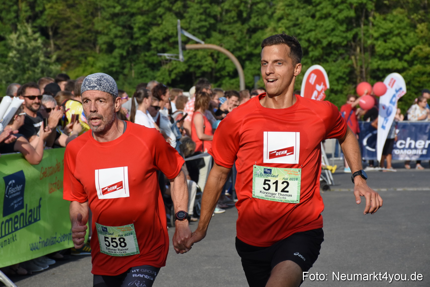 Firmenlauf Neumarkt Zieleinlauf 2019