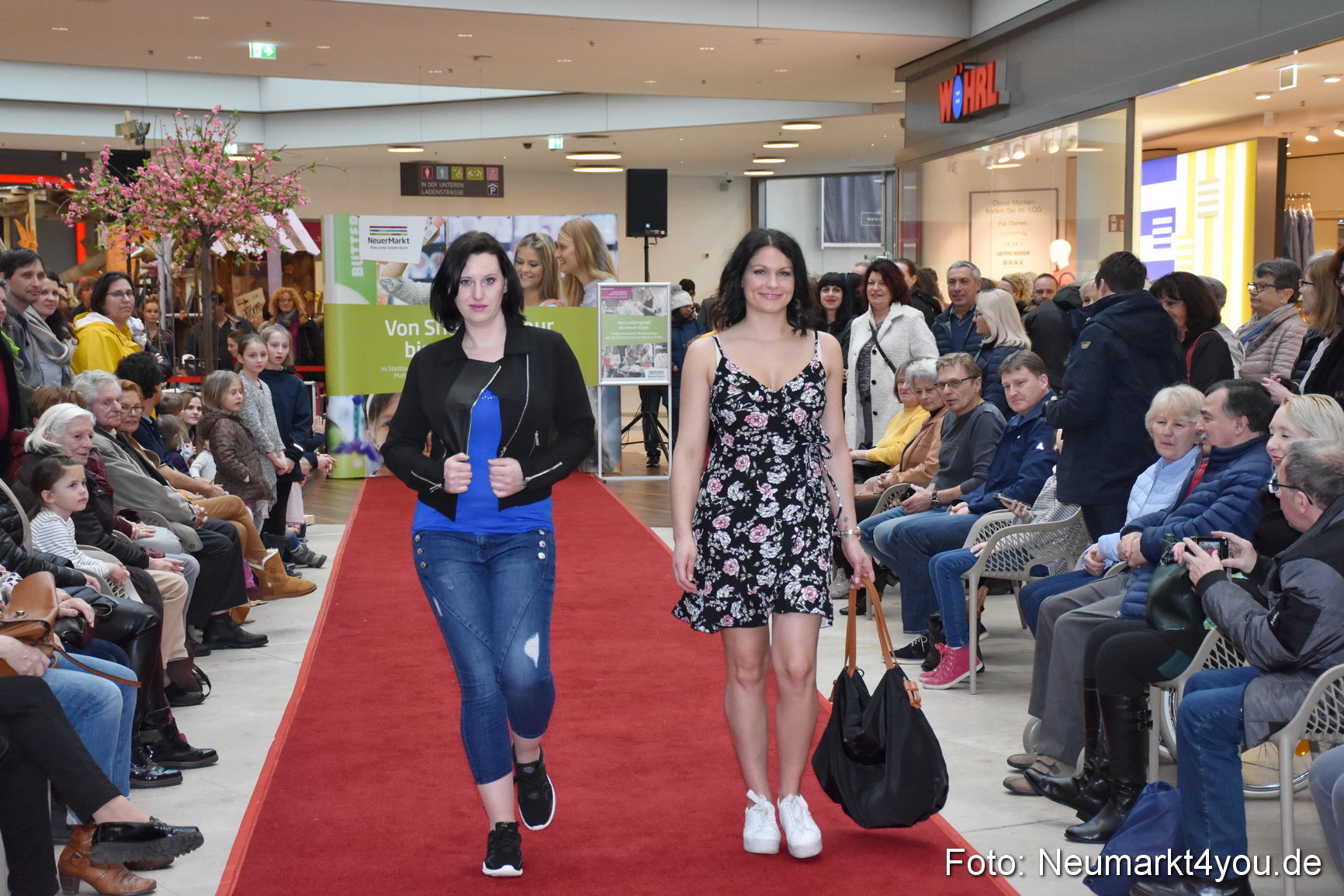 Fruehlingsmodenschau NeuerMarkt 2019 0005