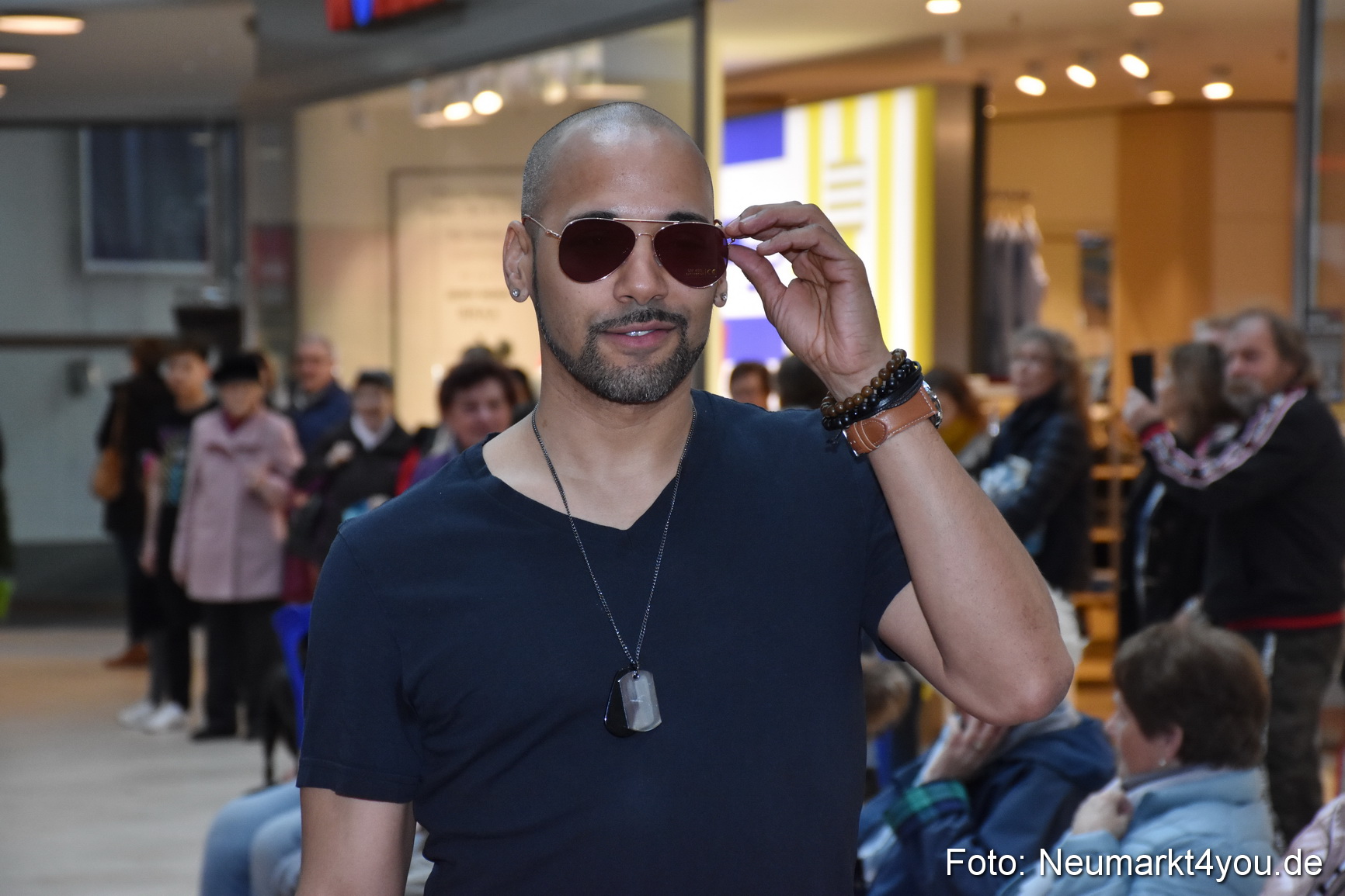 Fruehlingsmodenschau NeuerMarkt 2019 0110