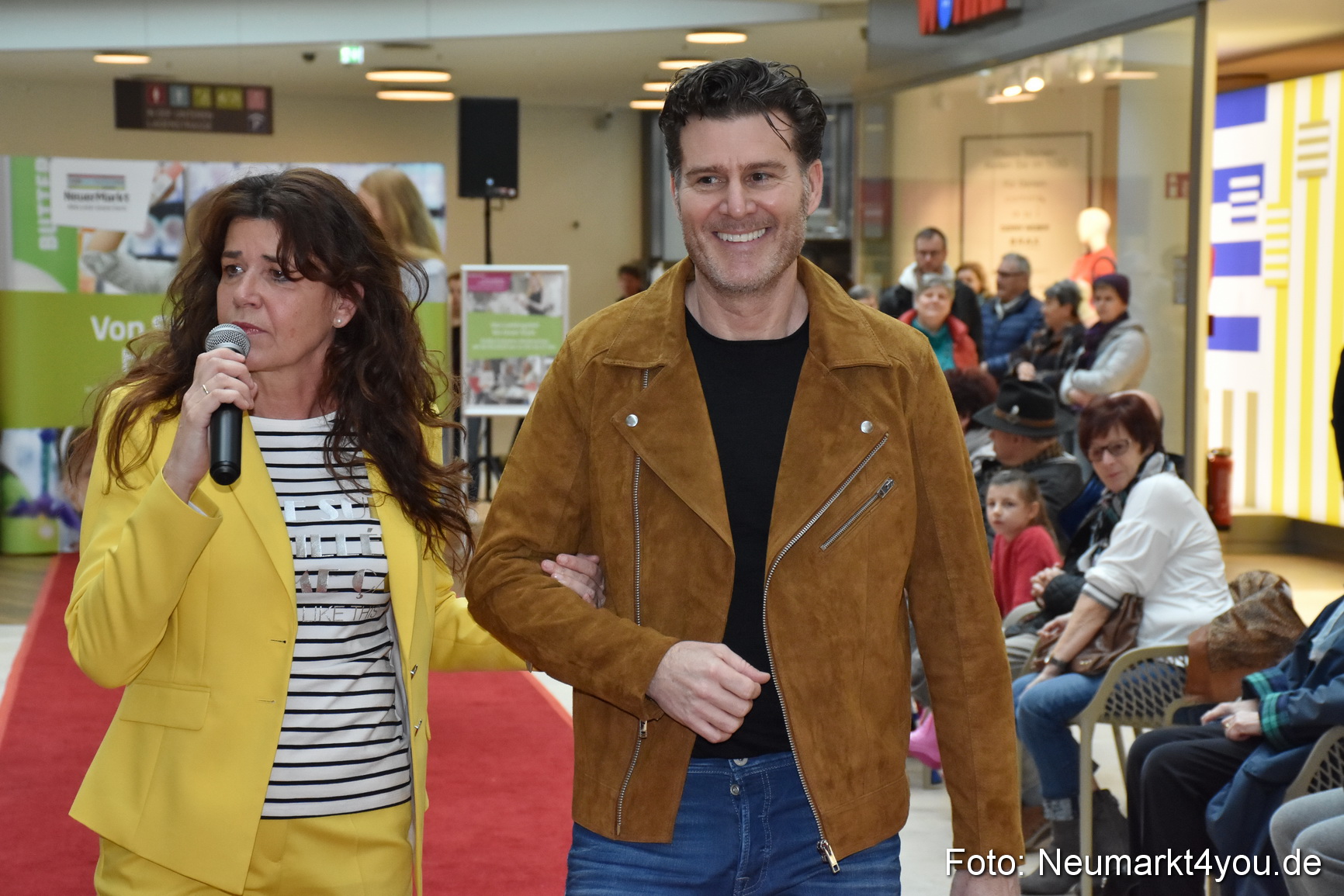 Fruehlingsmodenschau NeuerMarkt 2019 0158