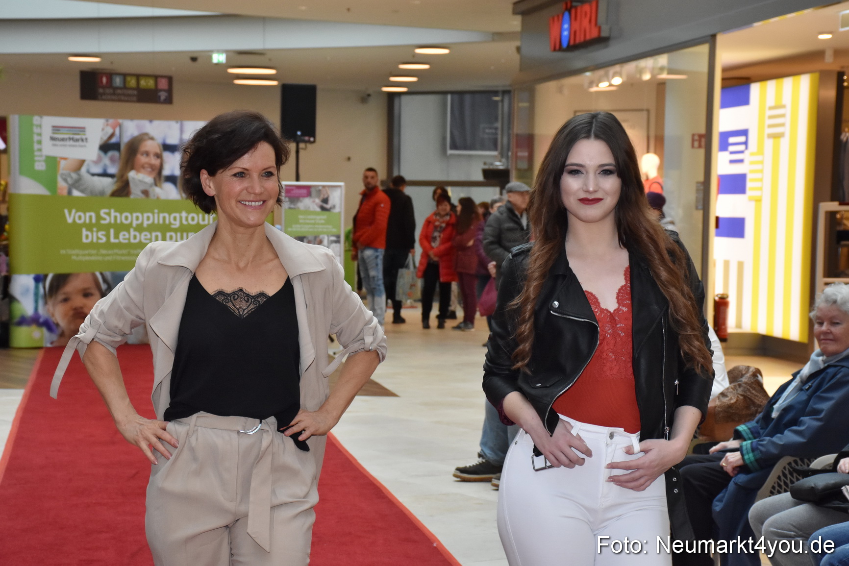 Fruehlingsmodenschau NeuerMarkt 2019 0160