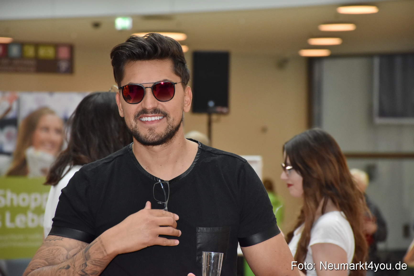 Fruehlingsmodenschau NeuerMarkt 2019 0183