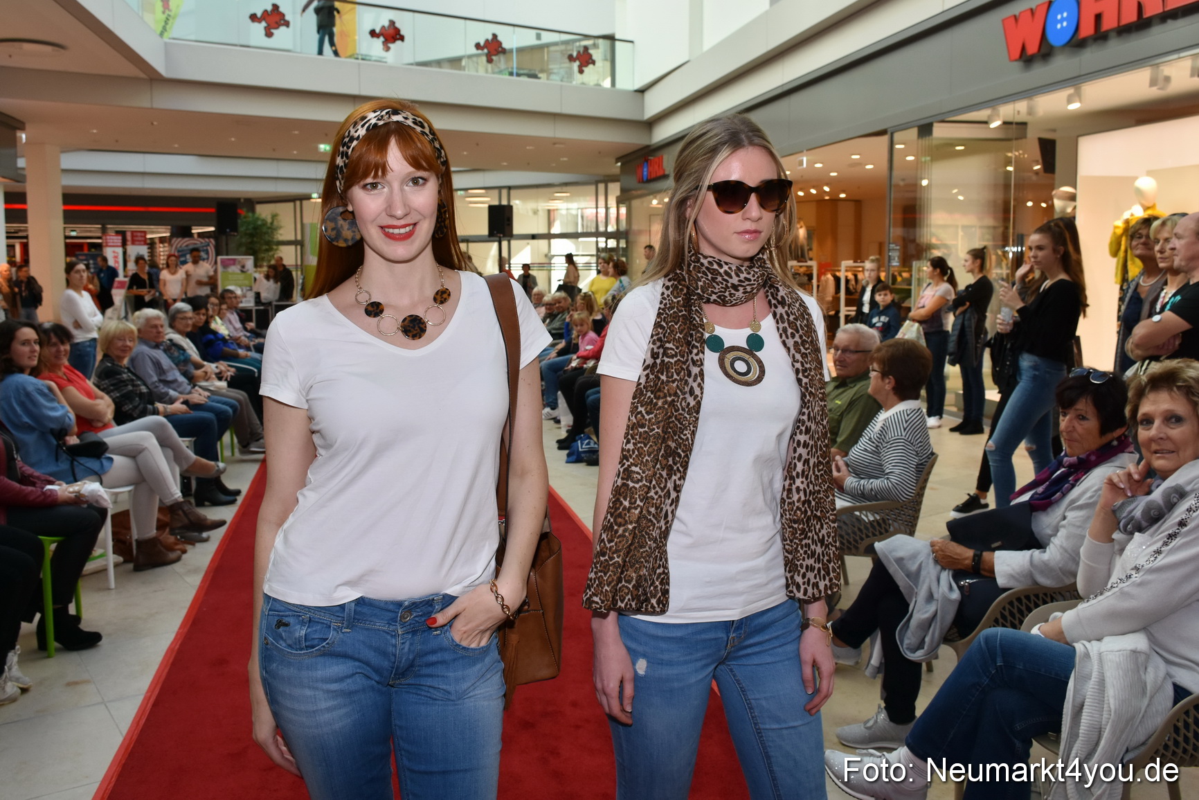 Herbstmodenschau NeuerMarkt 2019 0005