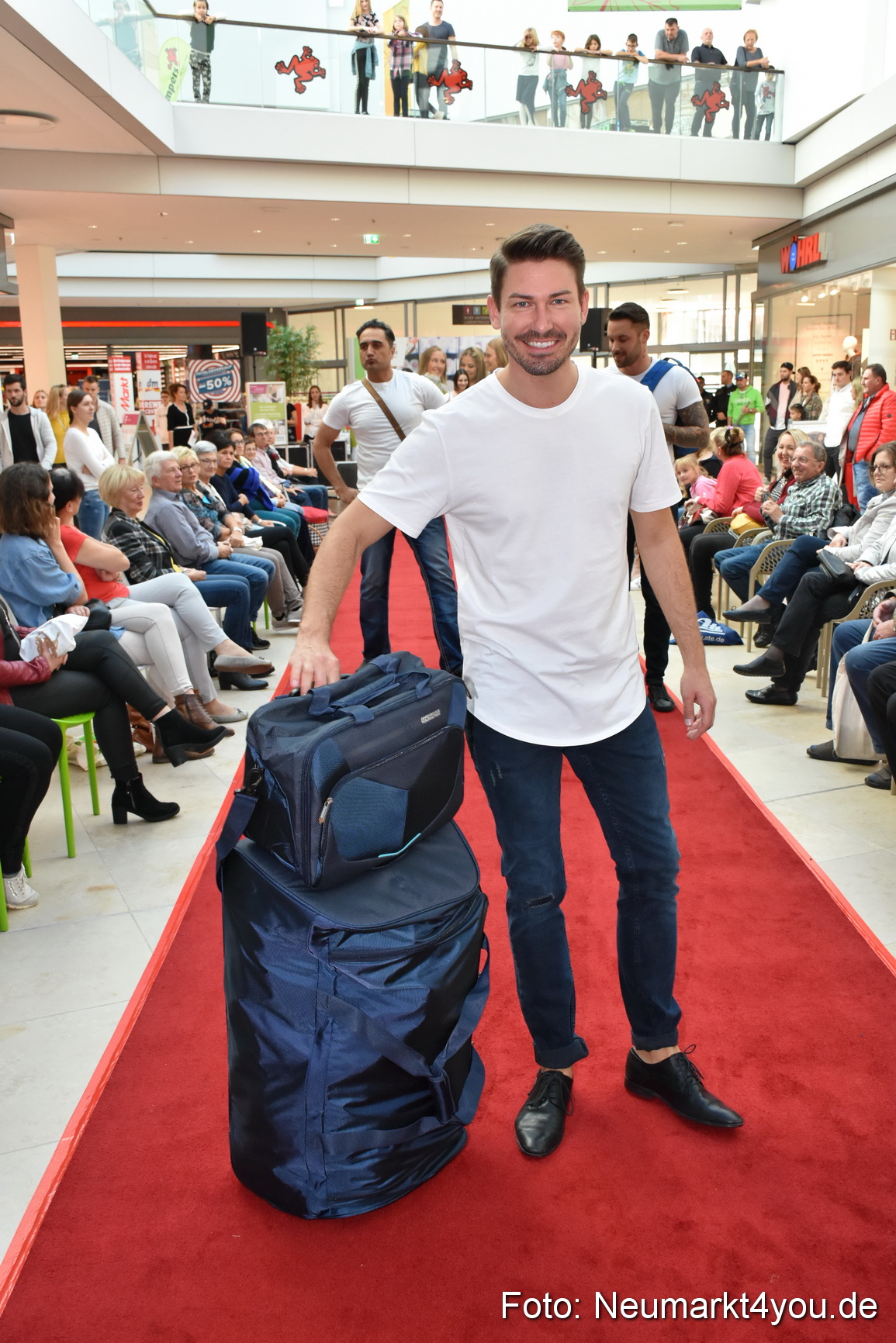 Herbstmodenschau NeuerMarkt 2019 0018