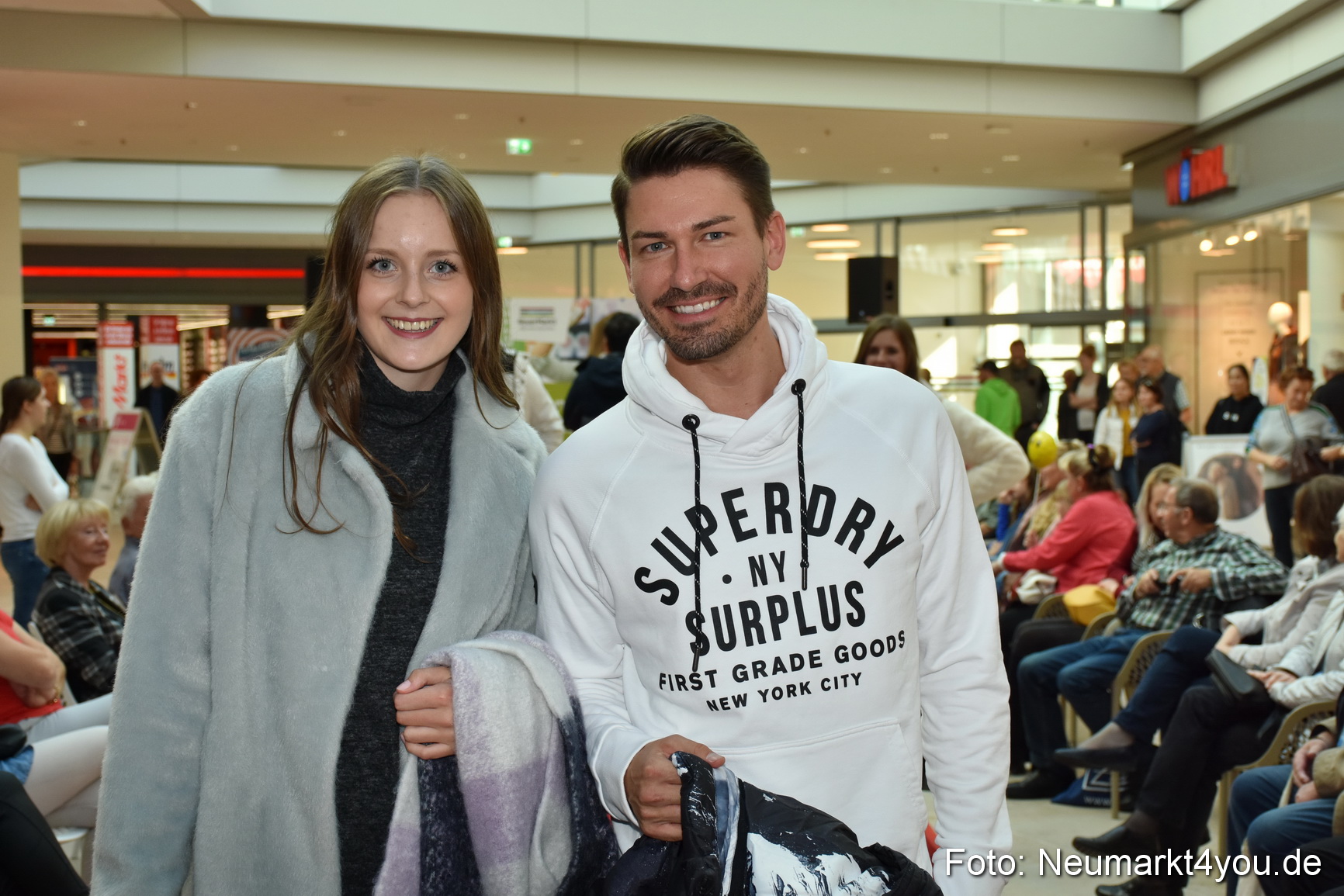 Herbstmodenschau NeuerMarkt 2019 0026