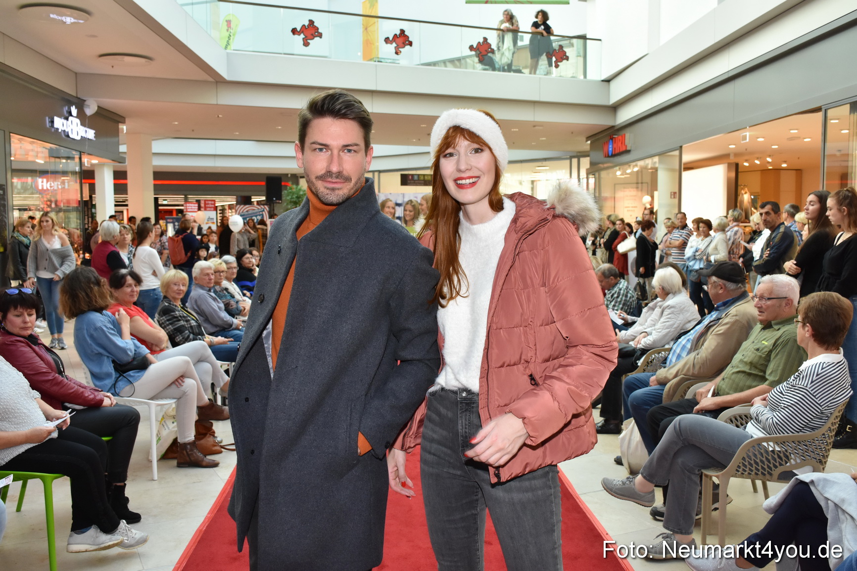 Herbstmodenschau NeuerMarkt 2019 0090