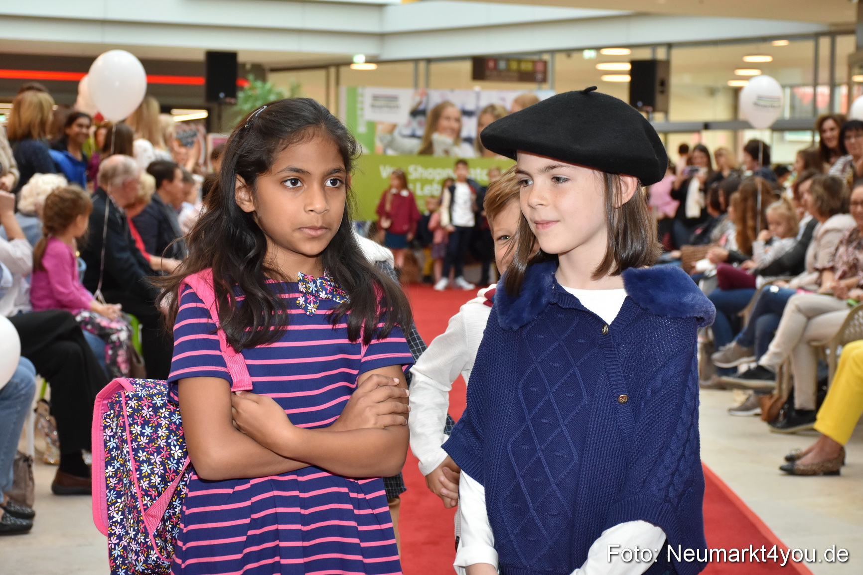 Herbstmodenschau NeuerMarkt 2019 0118