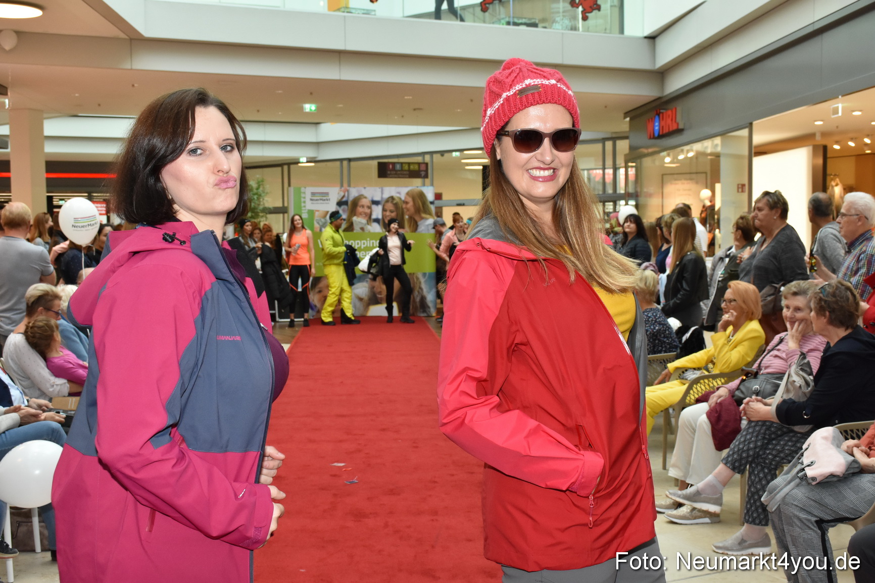 Herbstmodenschau NeuerMarkt 2019 0151