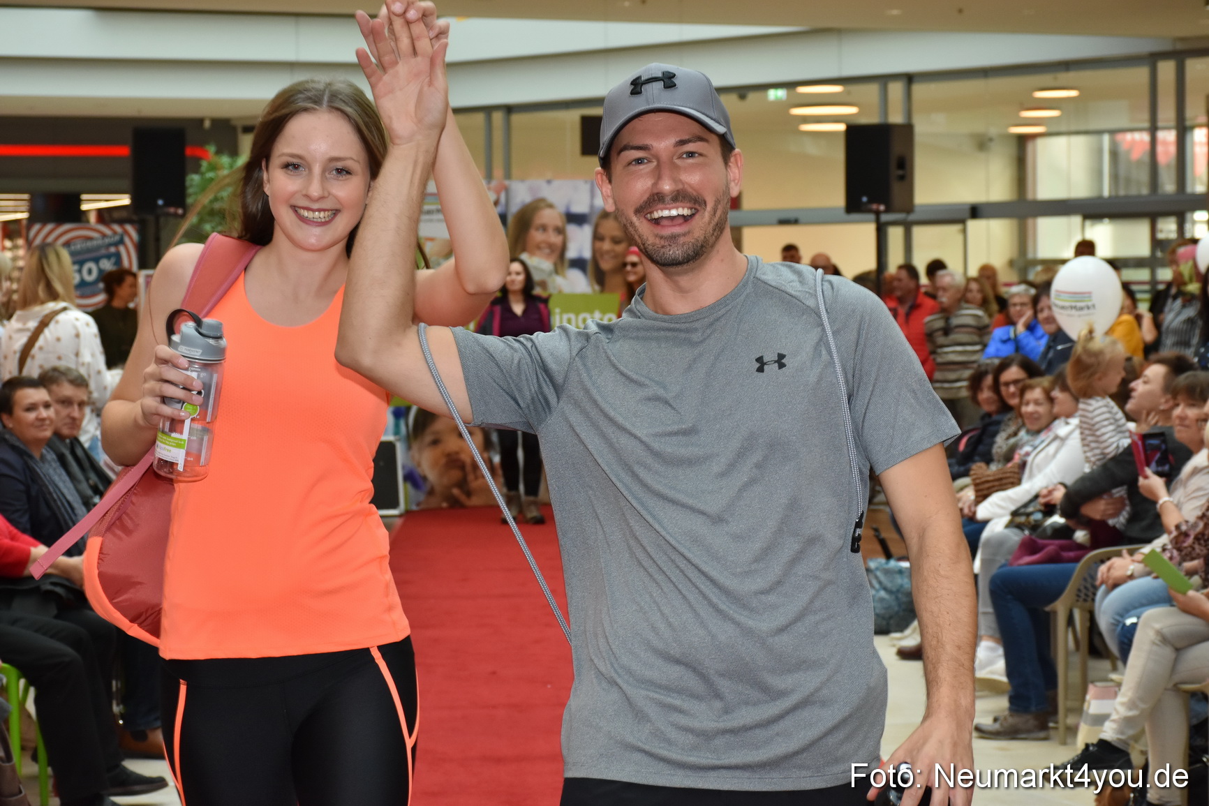 Herbstmodenschau NeuerMarkt 2019 0158