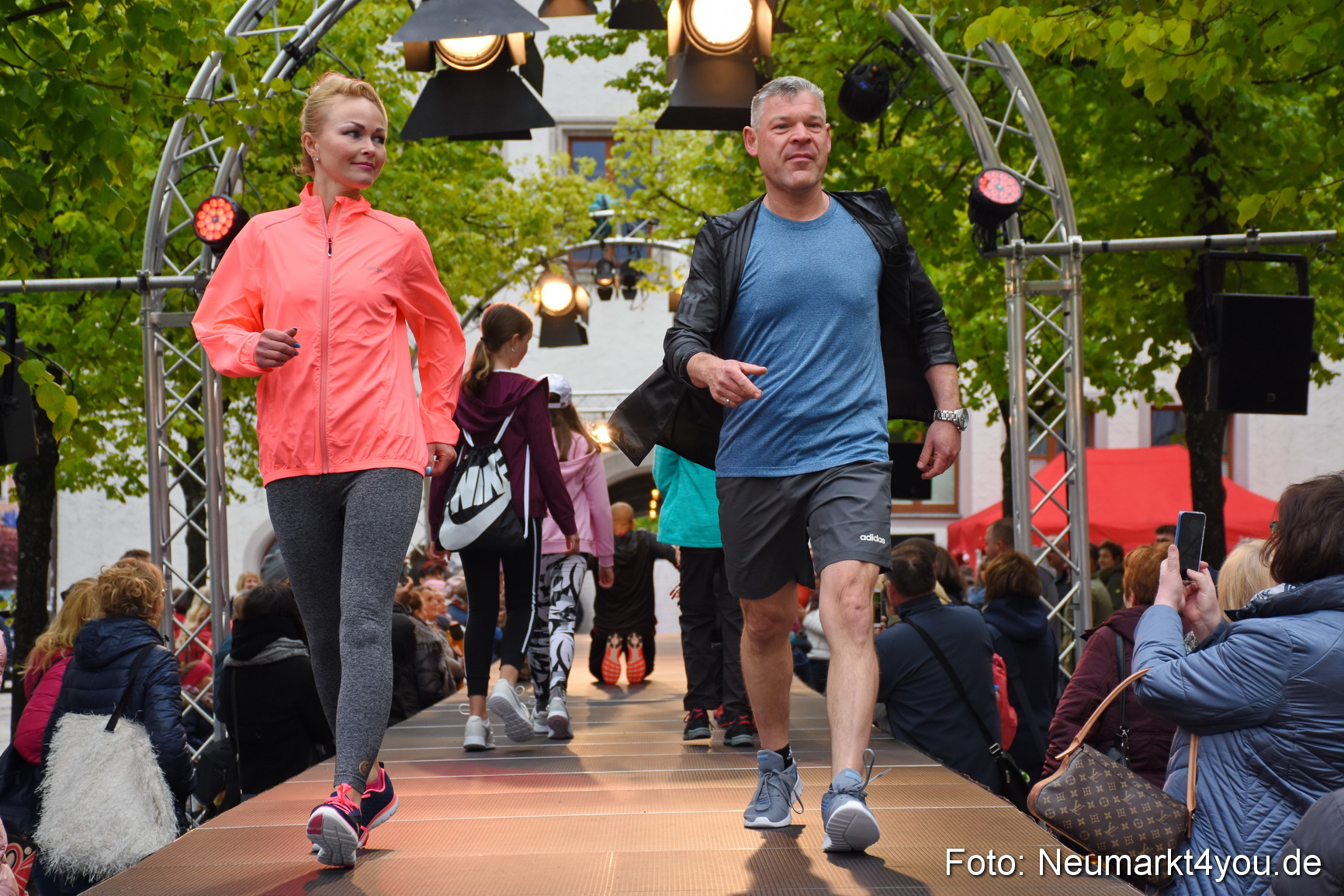 Nacht der Sinne 2019 Modenschau 0087