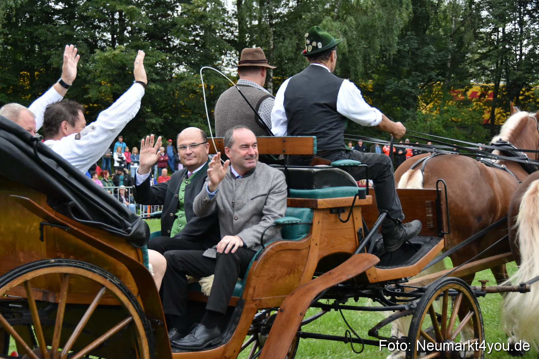 JURA Volksfest Pferdeshow 190819 0004