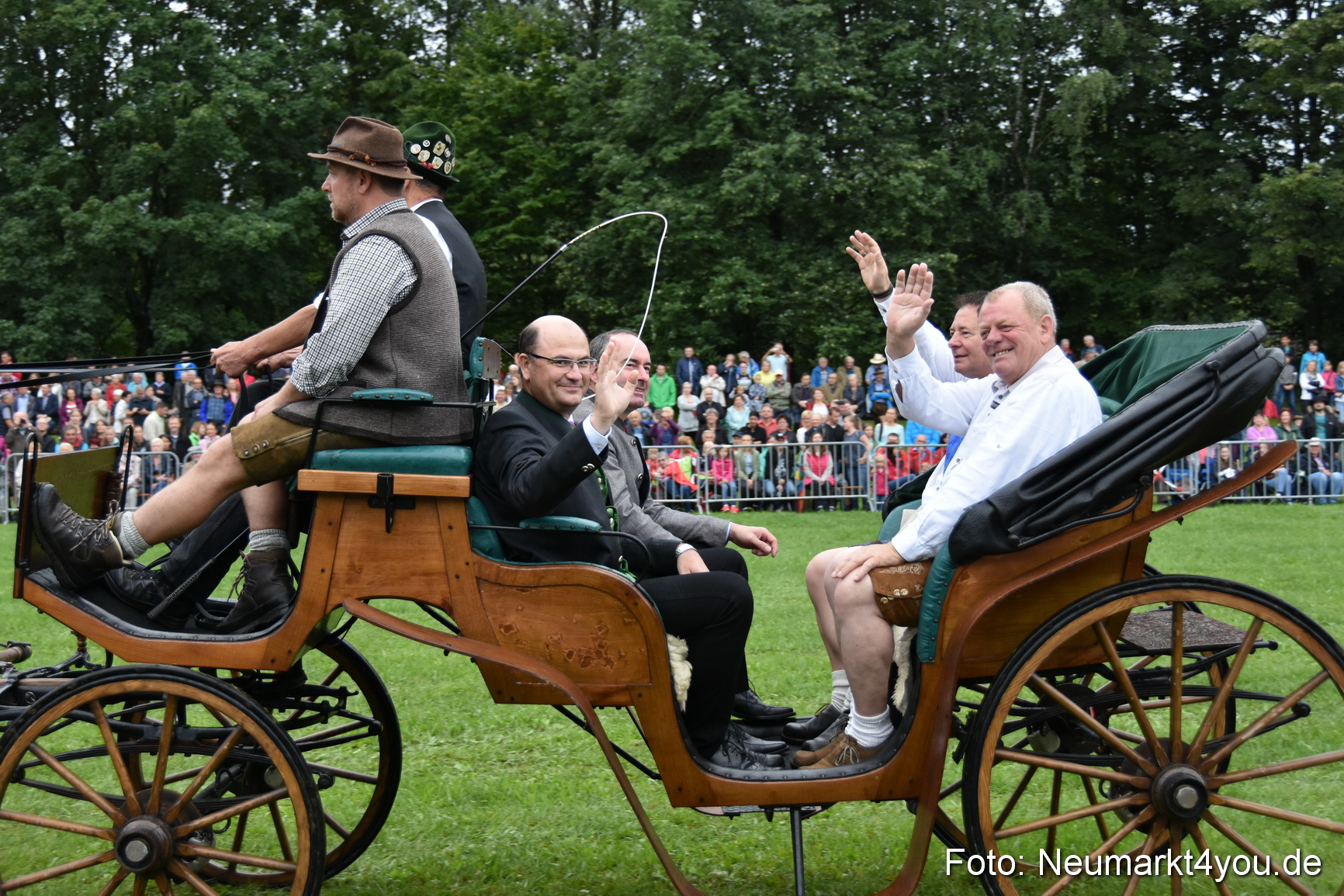 JURA Volksfest Pferdeshow 190819 0008