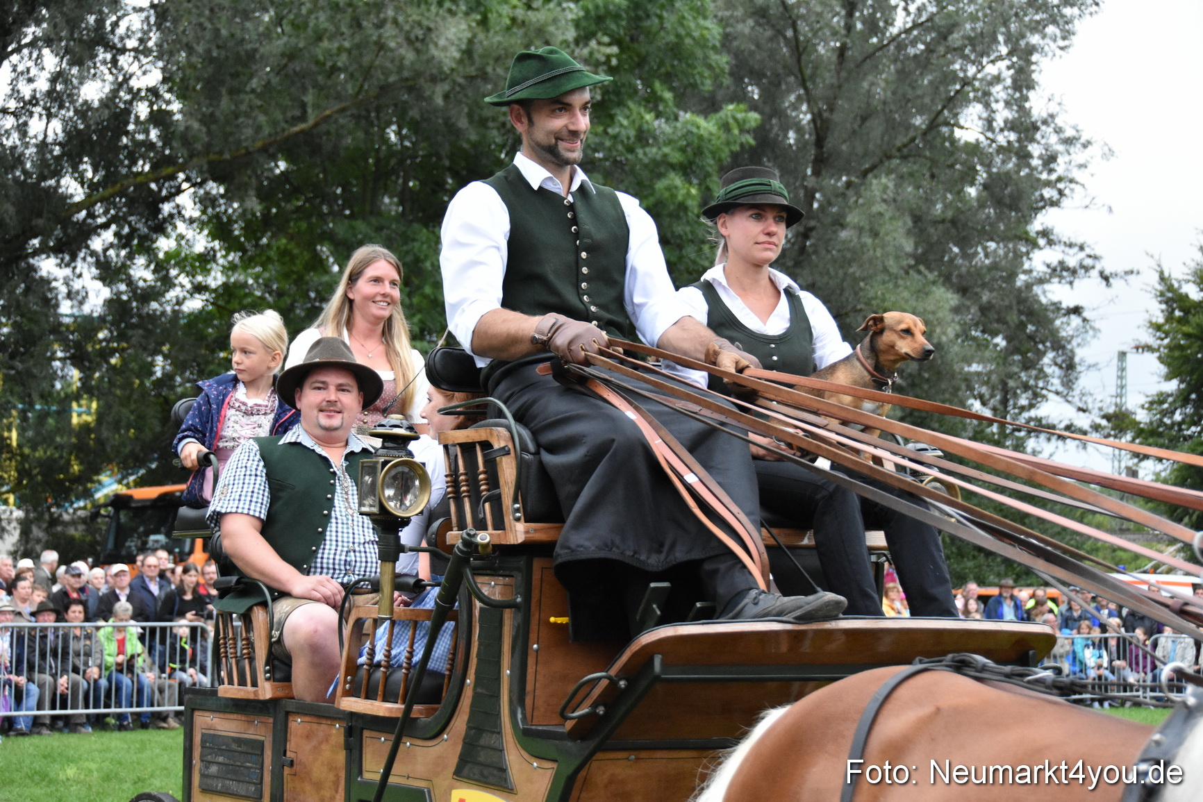 JURA Volksfest Pferdeshow 190819 0038