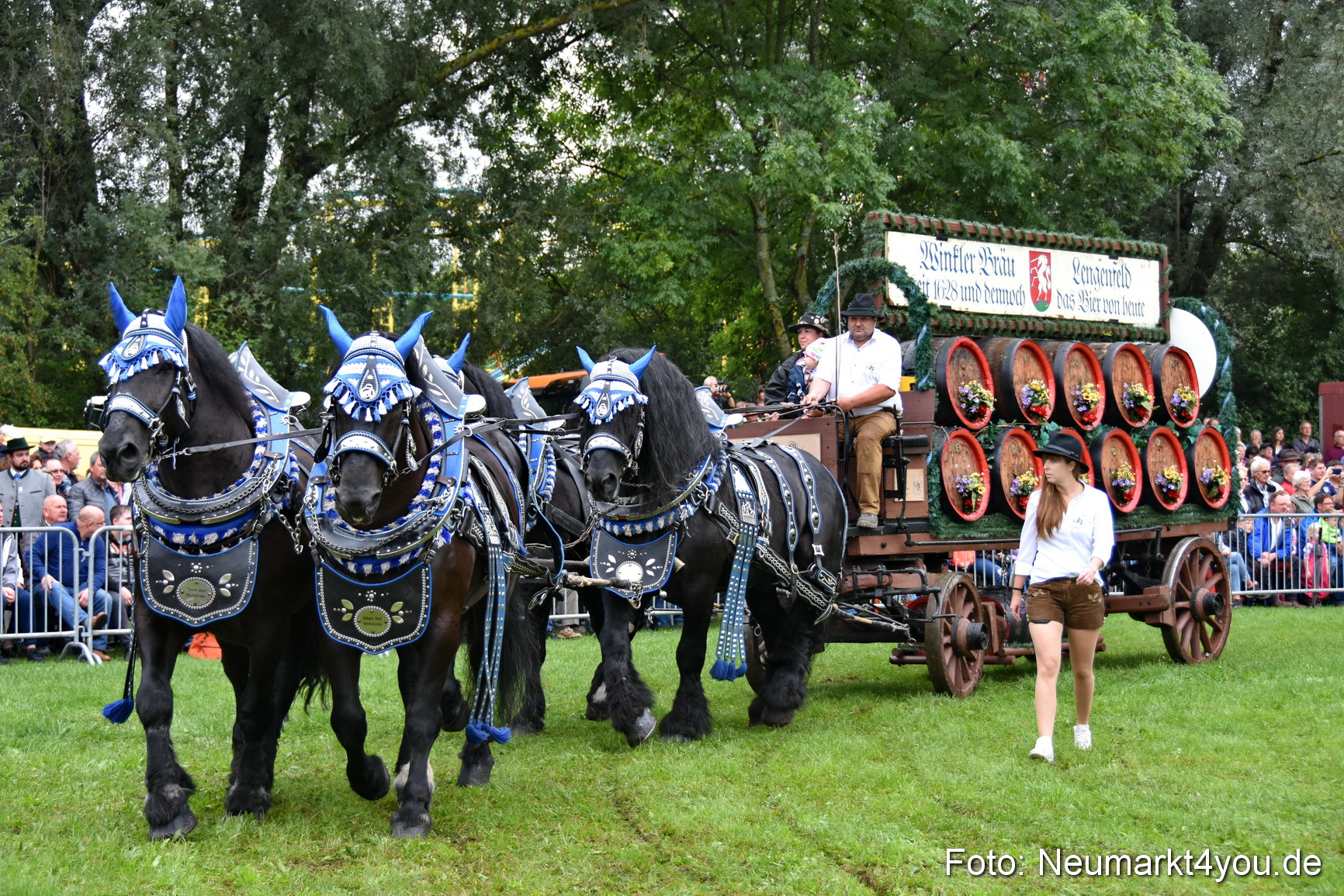 JURA Volksfest Pferdeshow 190819 0066