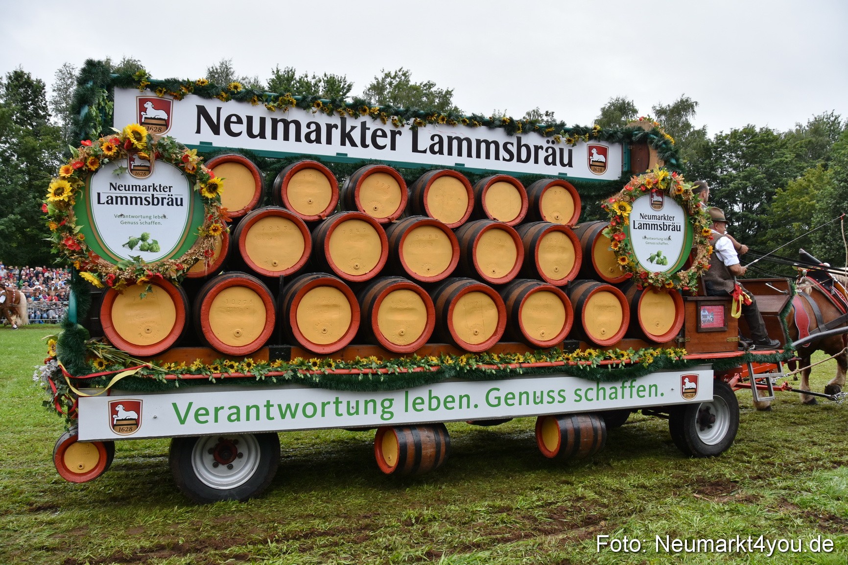 JURA Volksfest Pferdeshow 190819 0101