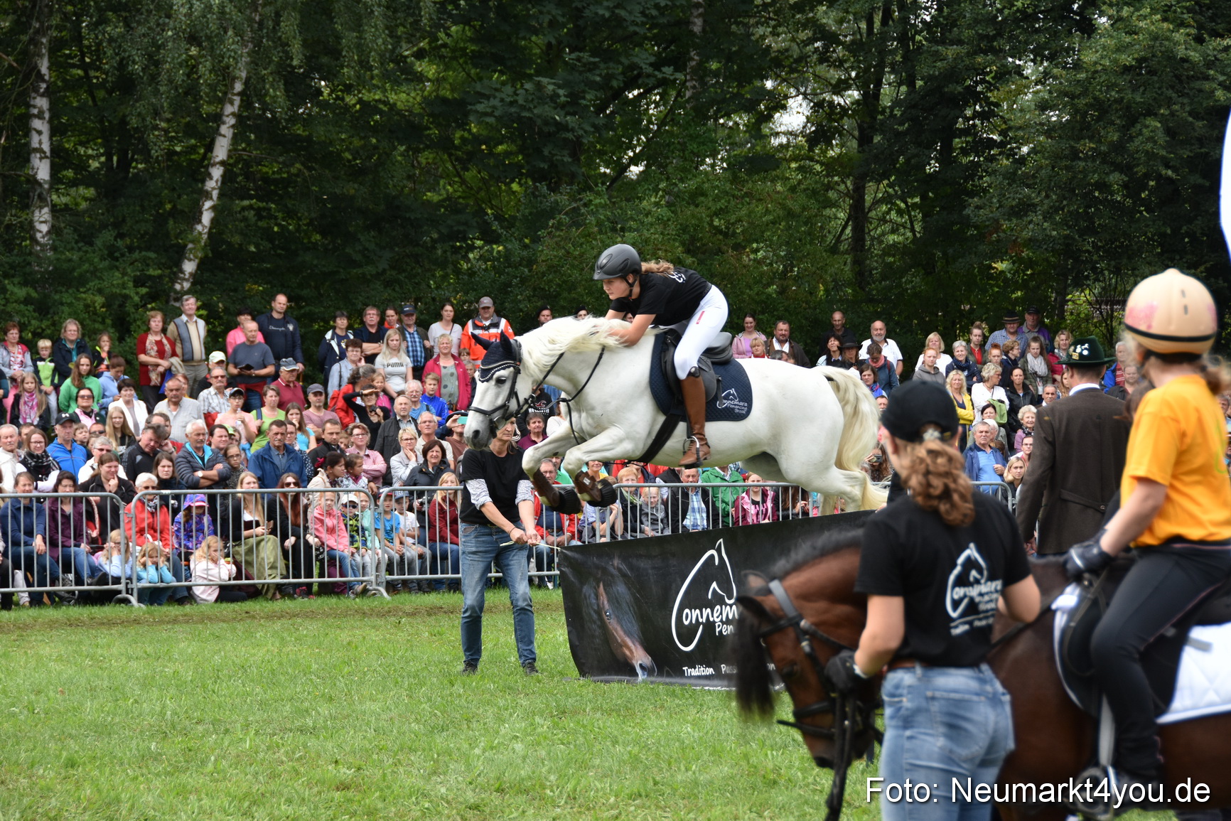 JURA Volksfest Pferdeshow 190819 0202