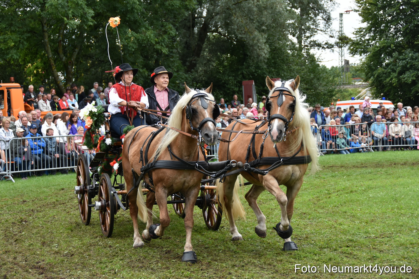 JURA Volksfest Pferdeshow 190819 0215