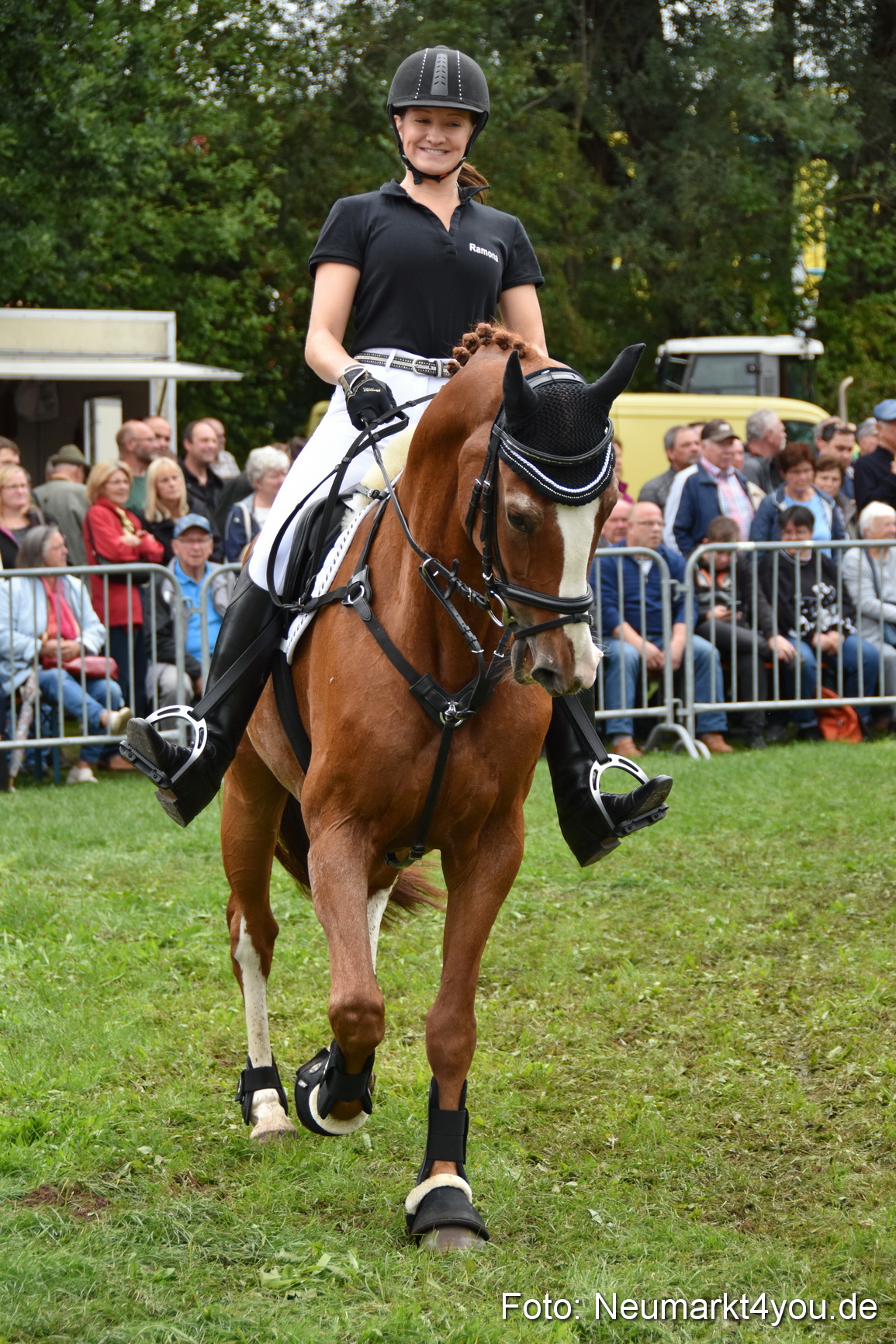 JURA Volksfest Pferdeshow 190819 0236