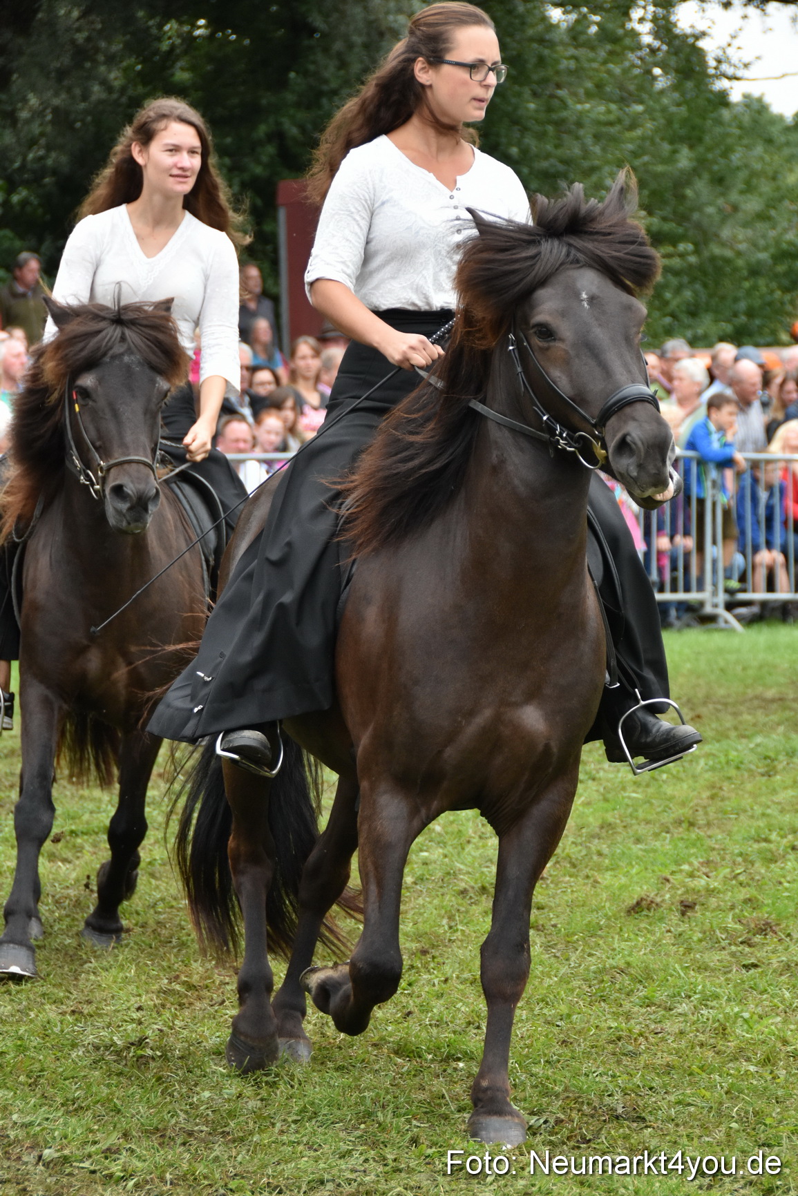 JURA Volksfest Pferdeshow 190819 0261