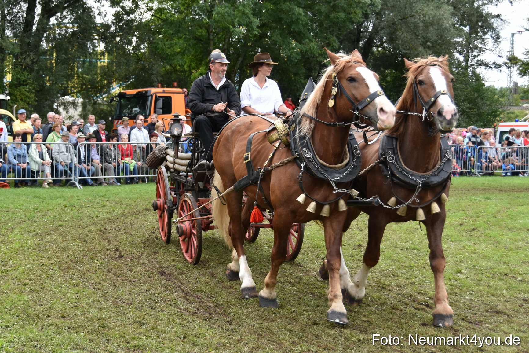 JURA Volksfest Pferdeshow 190819 0359