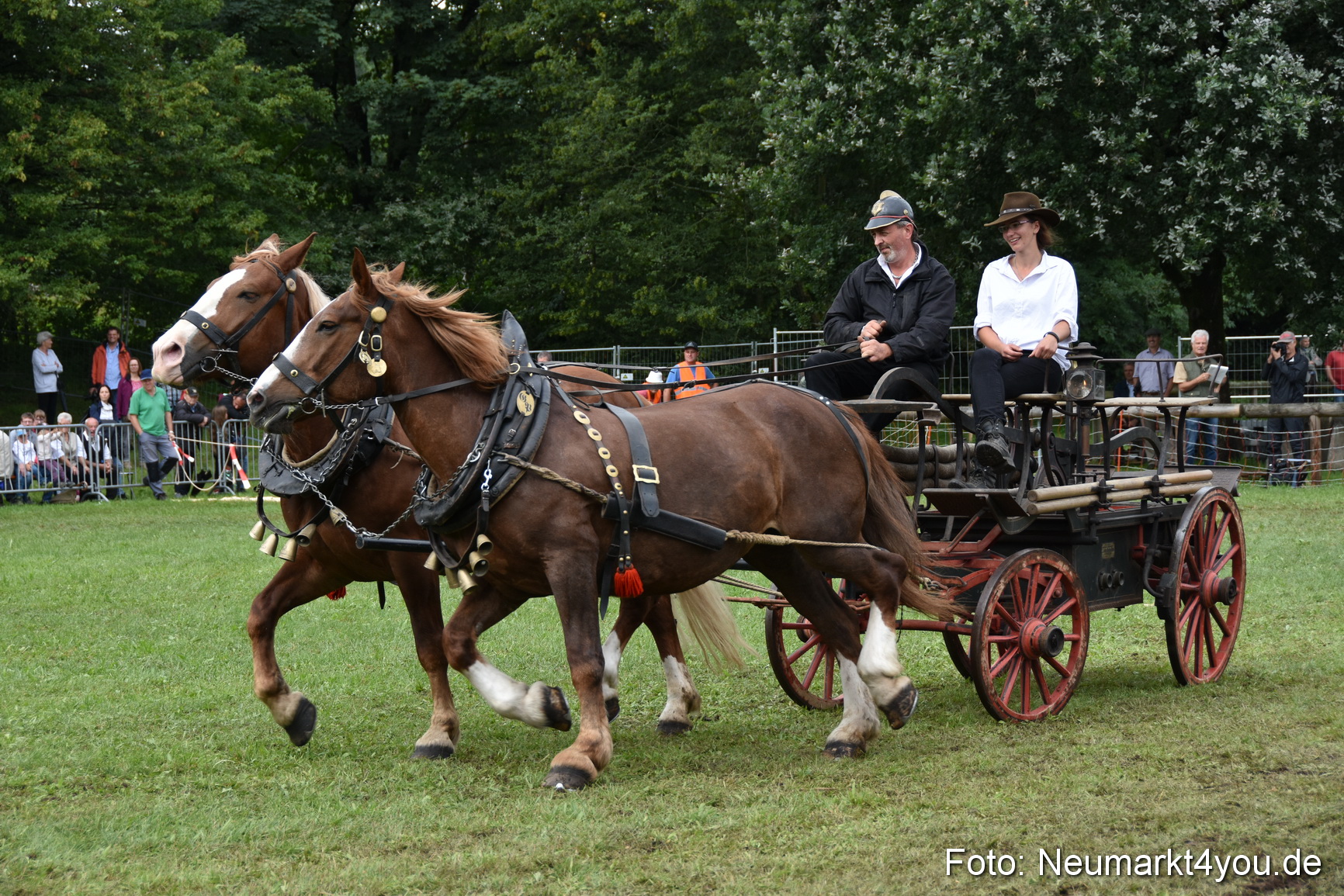JURA Volksfest Pferdeshow 190819 0362